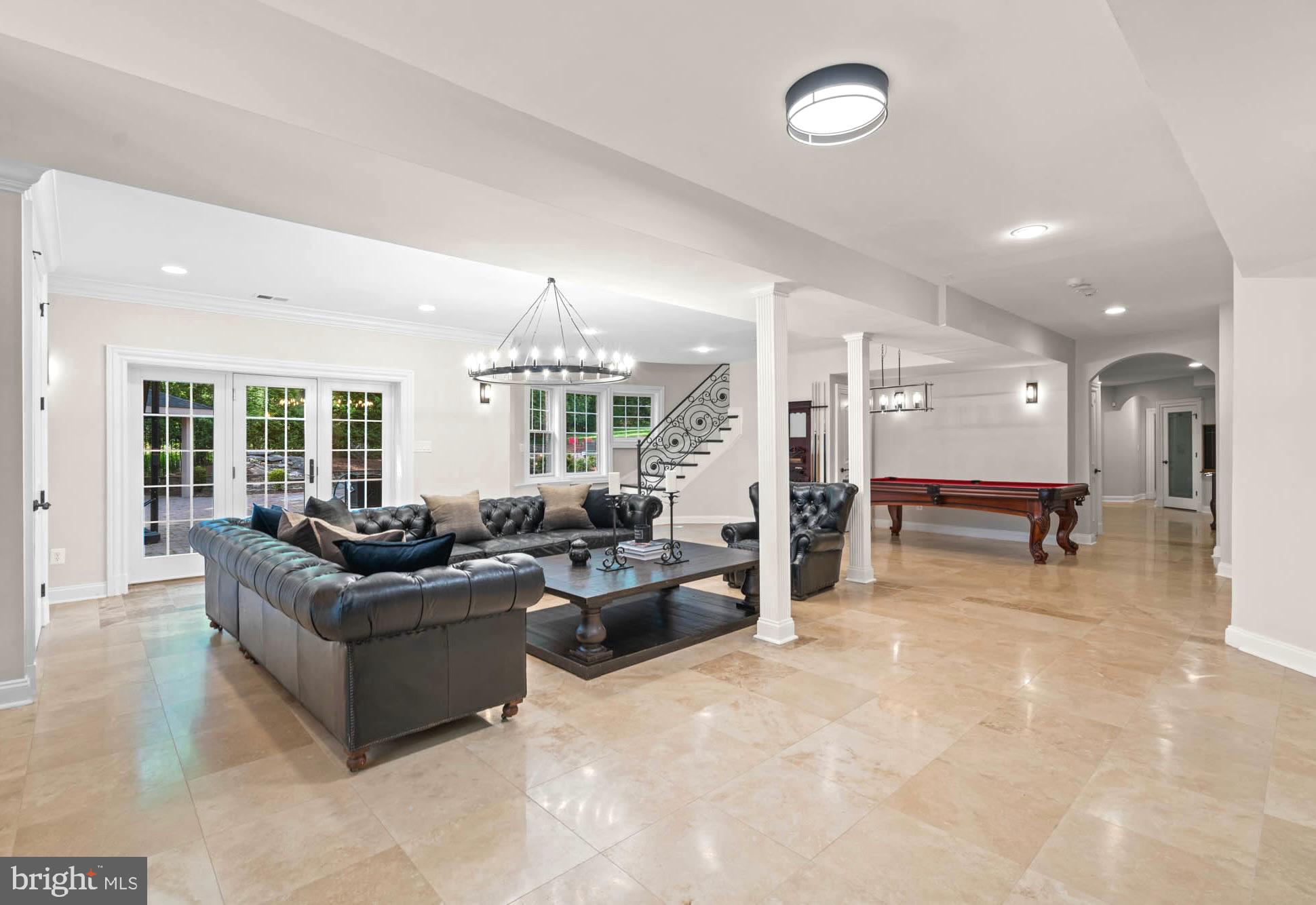 GREEN ACRES - Residential