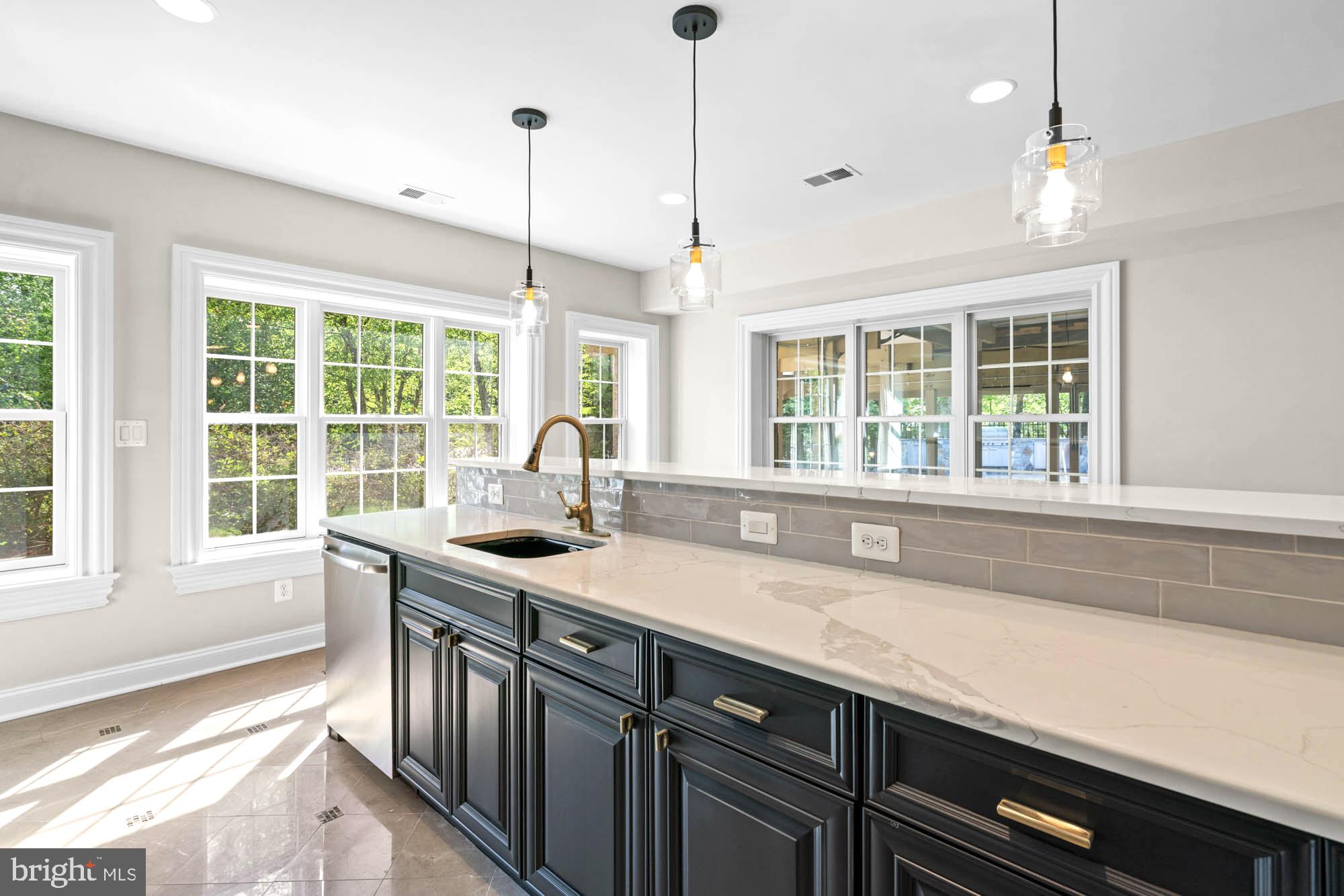 GREEN ACRES - Residential