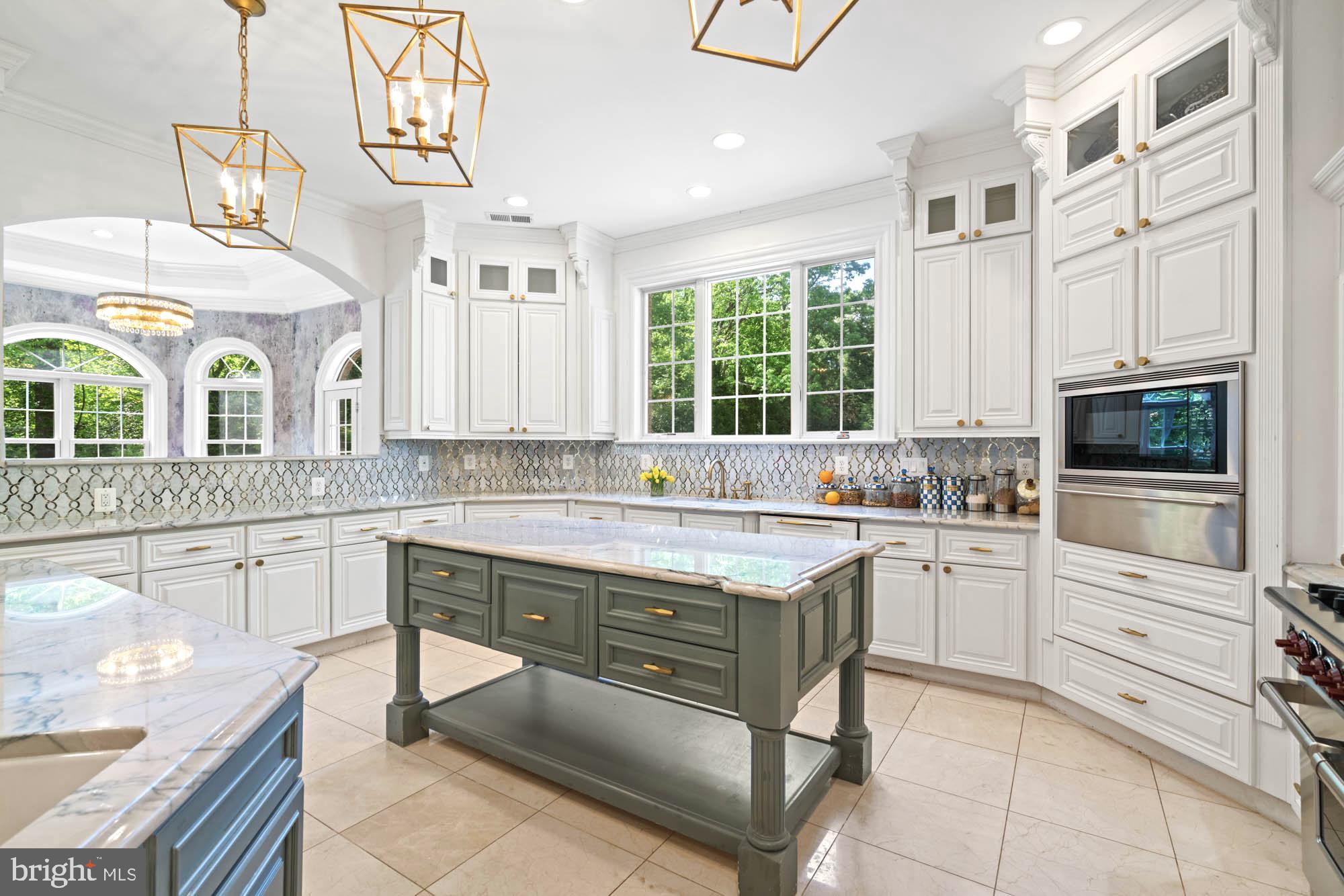 GREEN ACRES - Residential