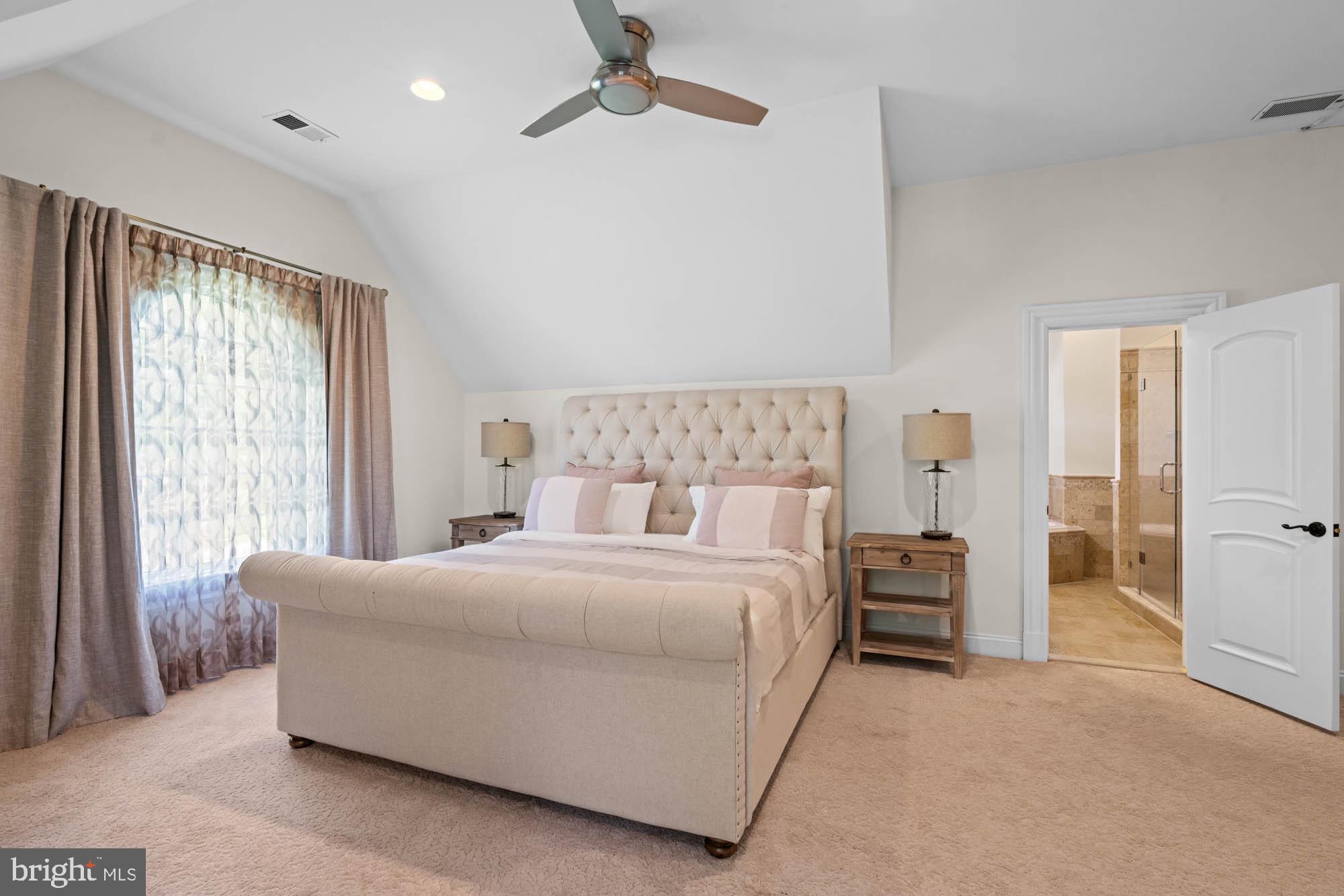 GREEN ACRES - Residential