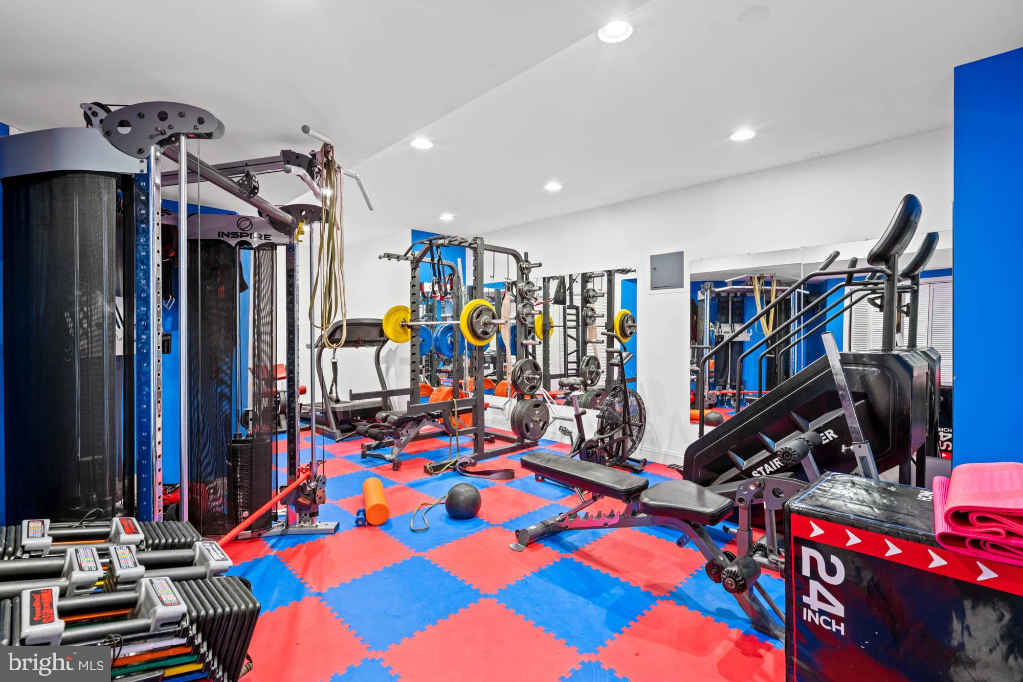 GREEN ACRES - Residential