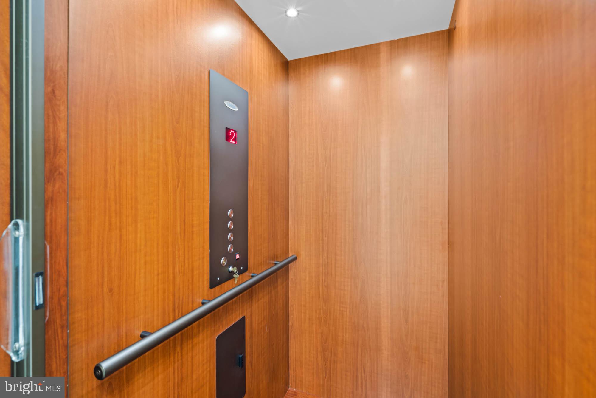 GREEN ACRES - Residential