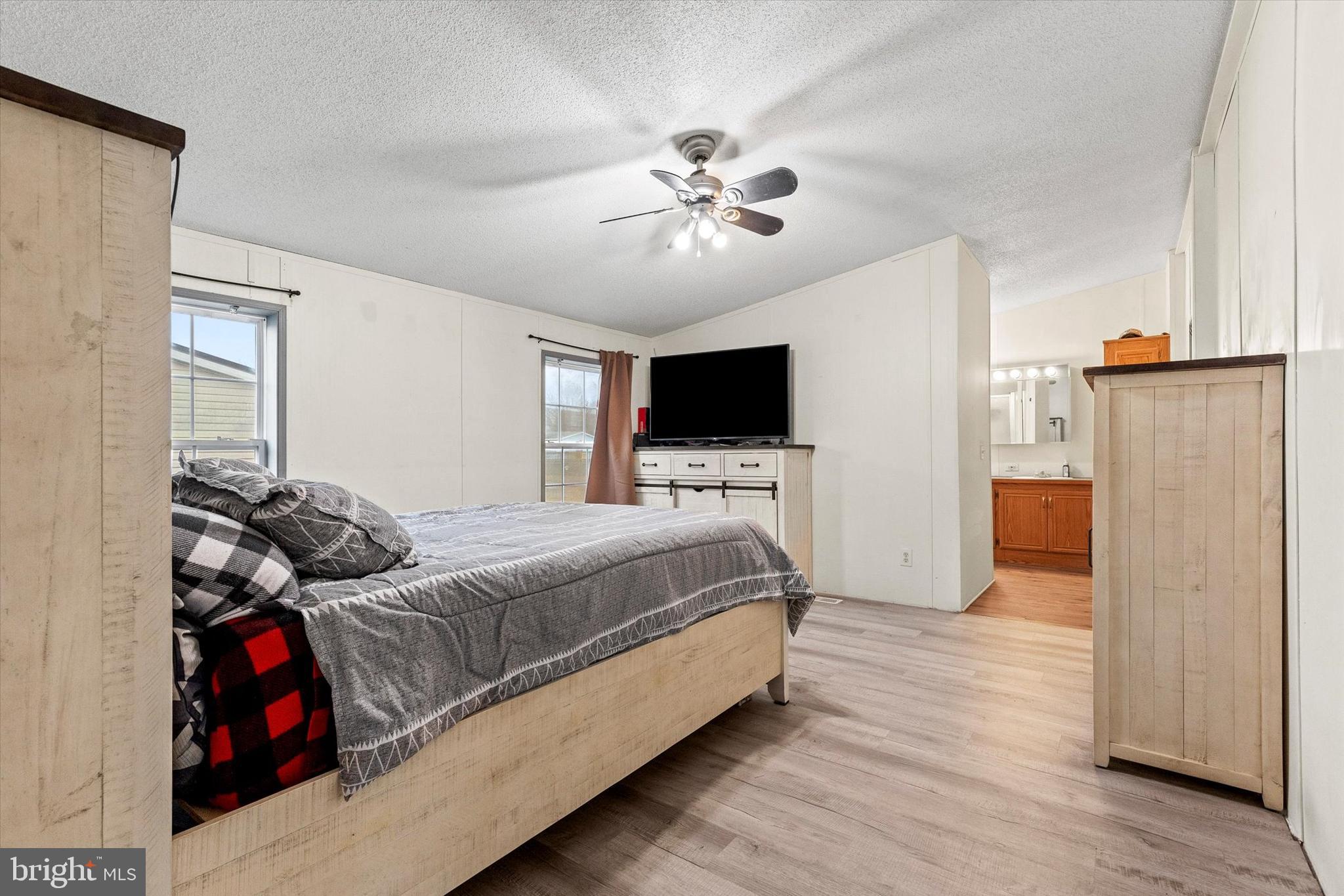 MIDLAND PARK - Residential