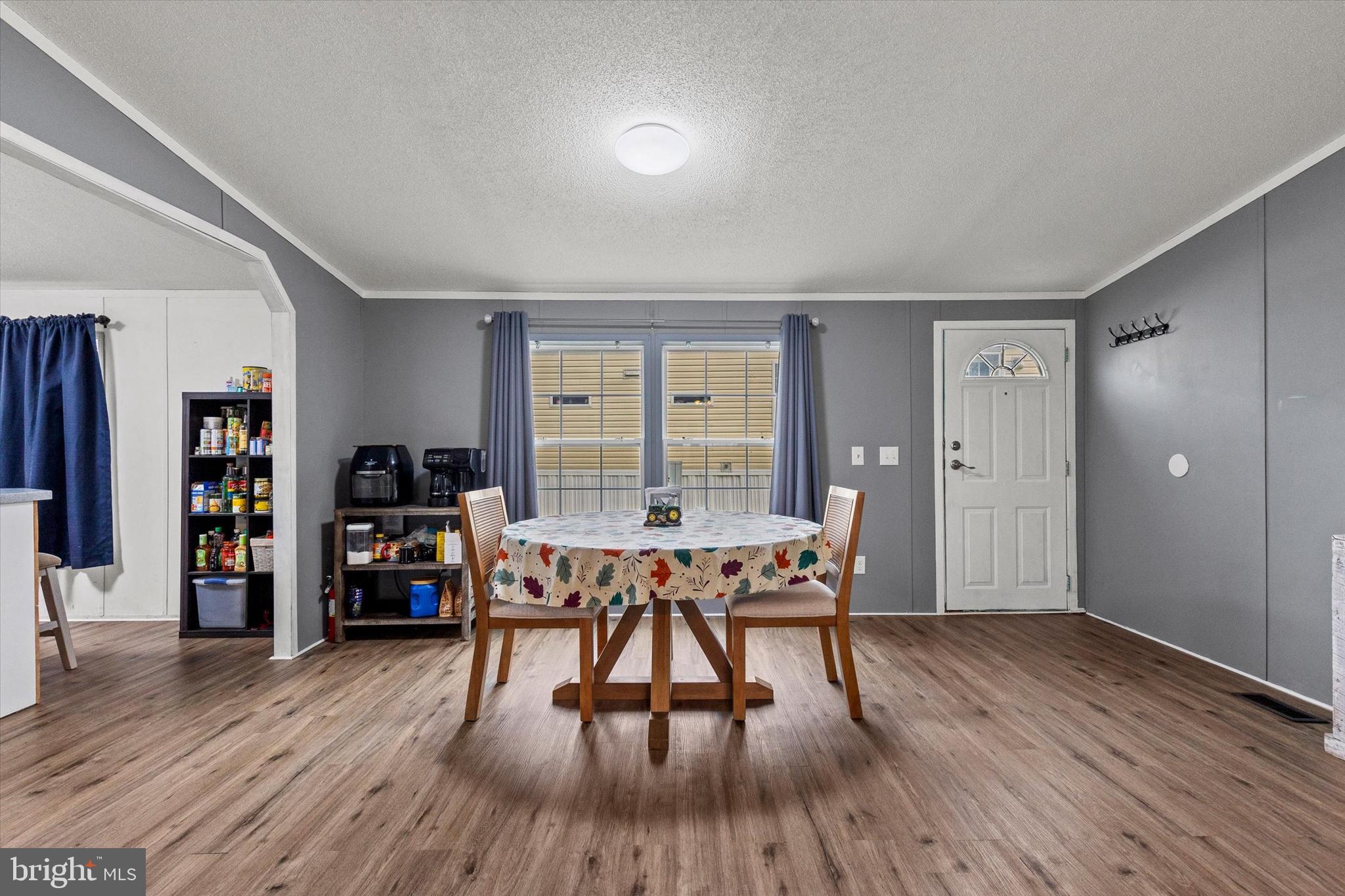 MIDLAND PARK - Residential