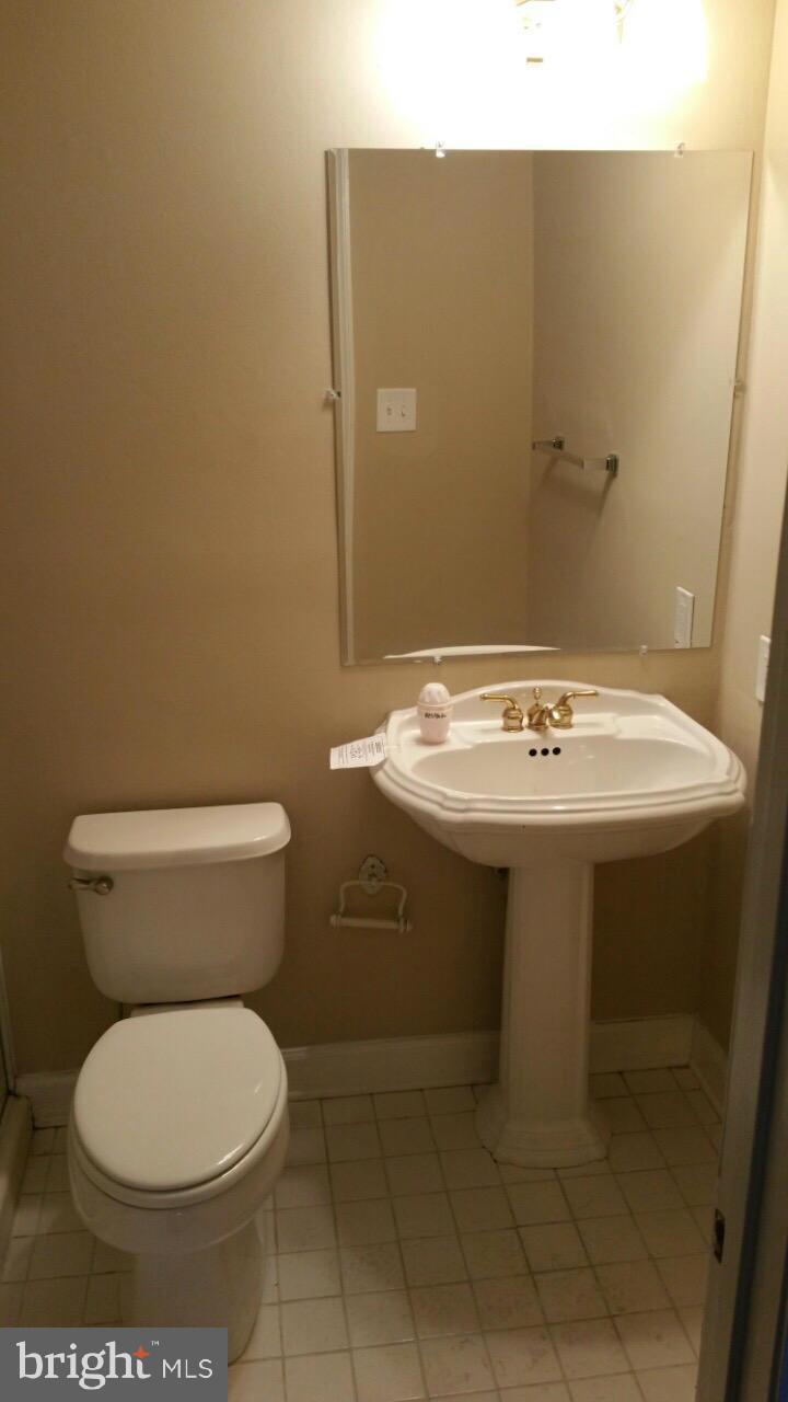 GRAYS LUCK CONDO - Residential Lease