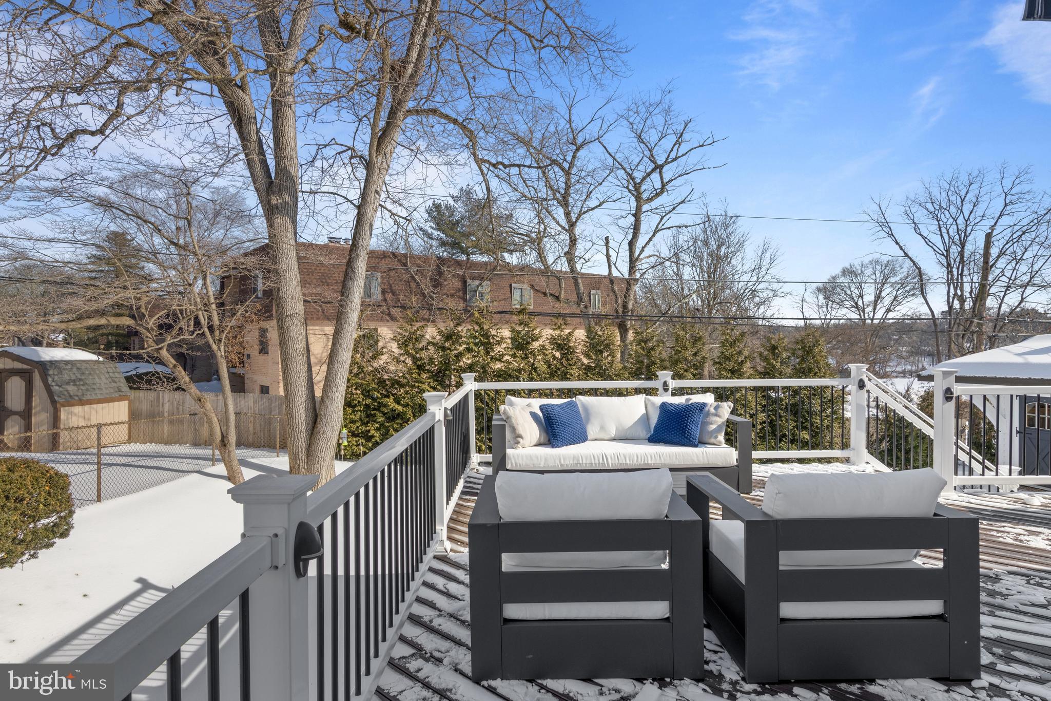 WEST WAYNE - Residential