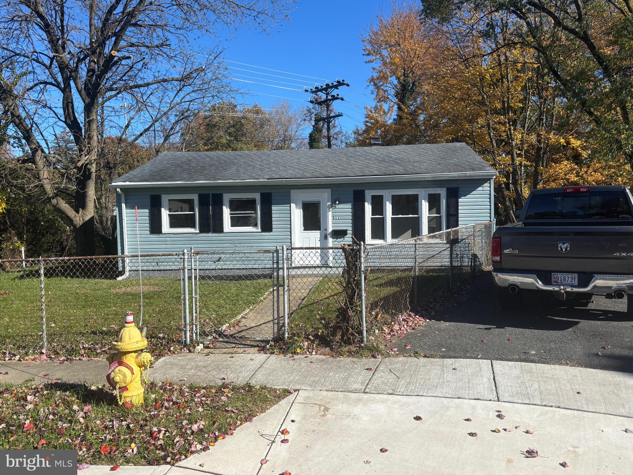 BONNIE BRAE MANOR - Residential