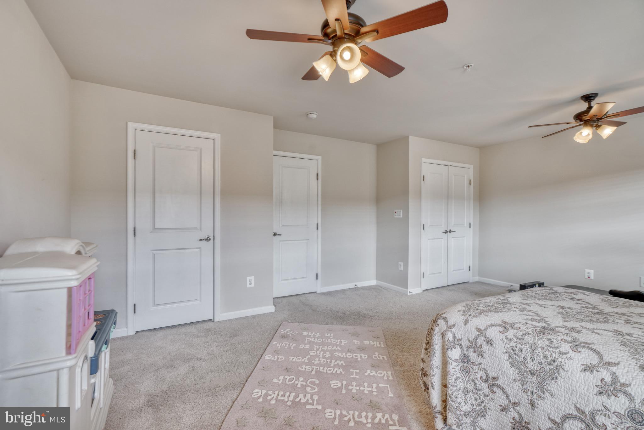 TAYLOR VILLAGE - Residential