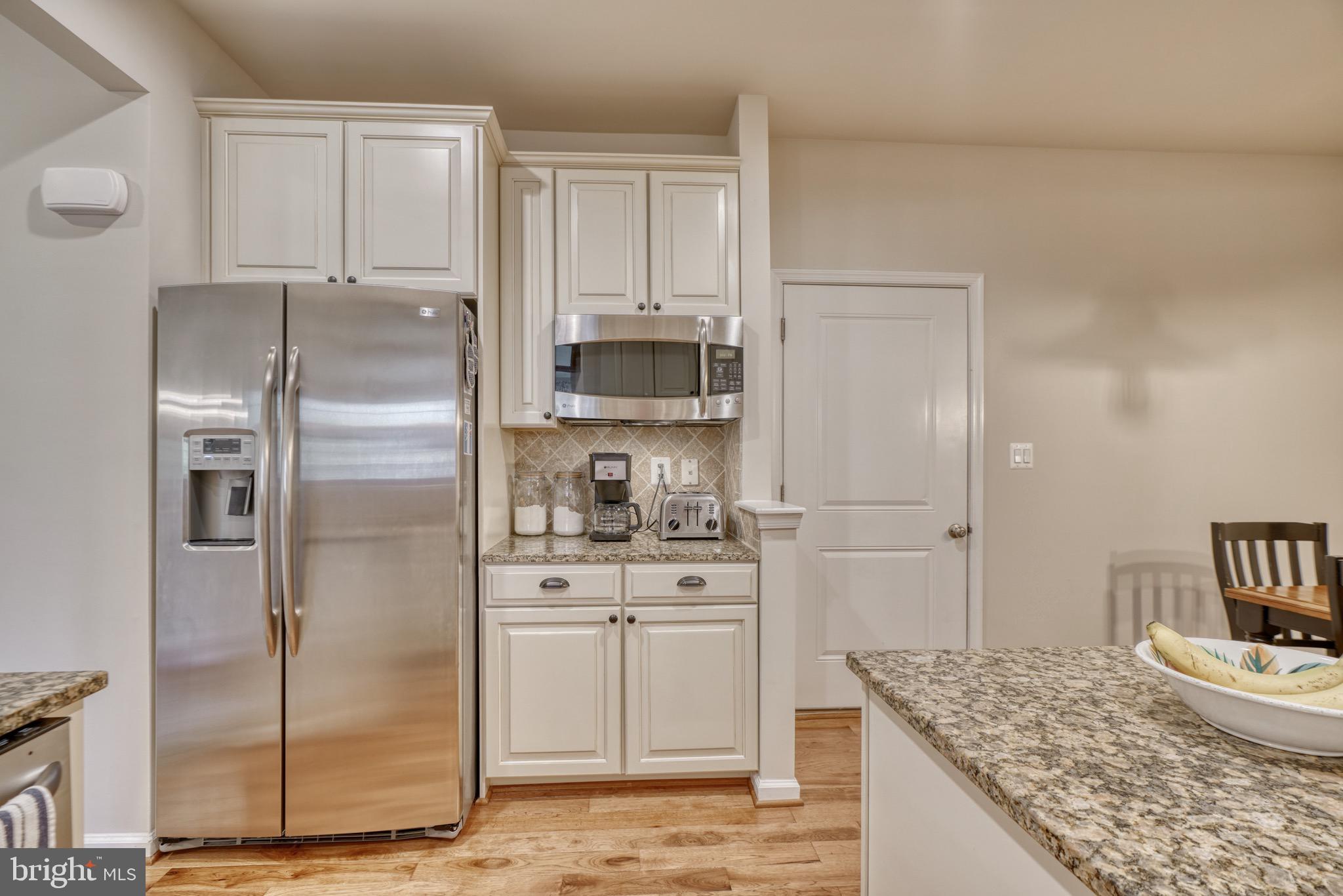 TAYLOR VILLAGE - Residential