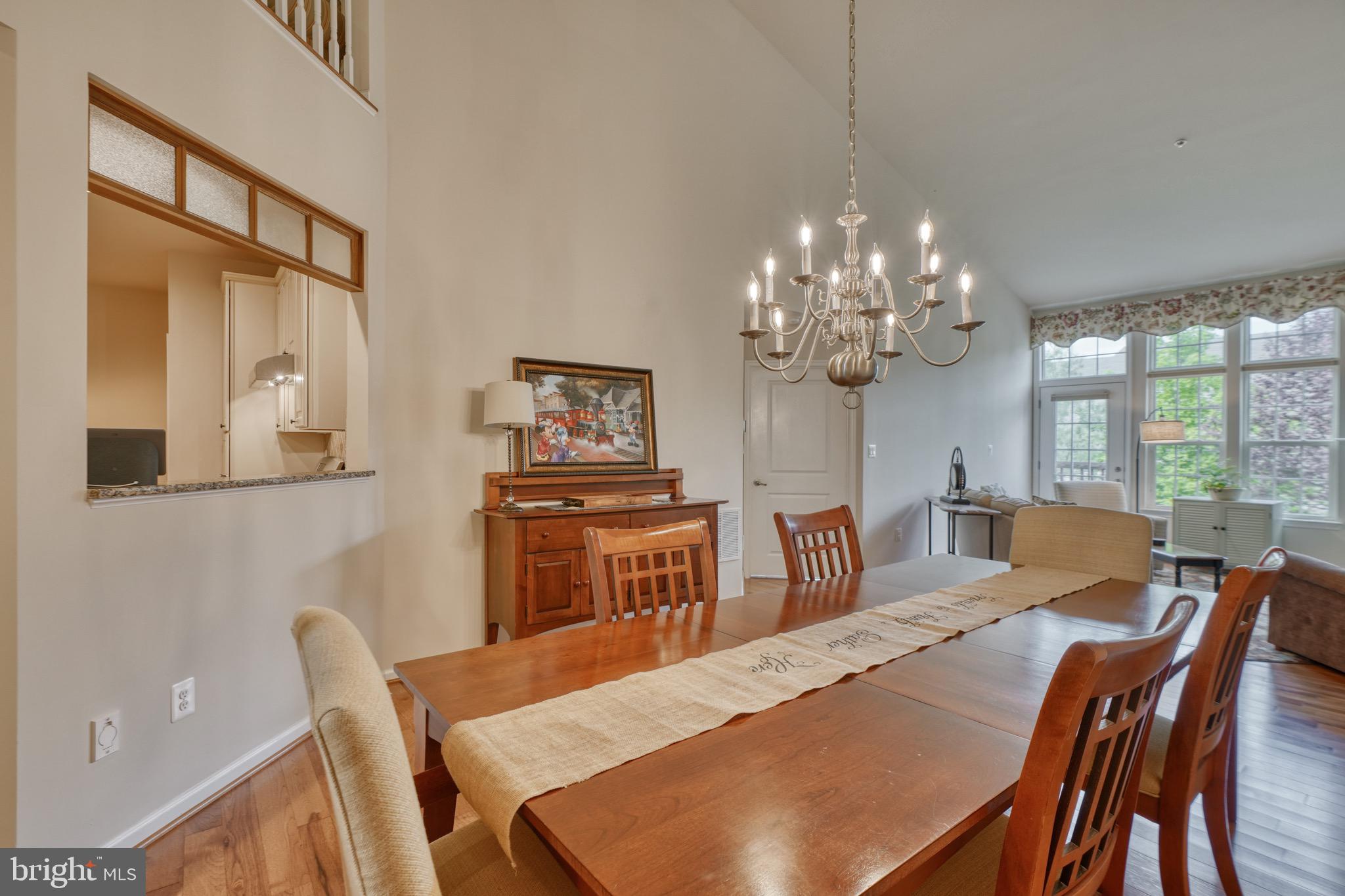 TAYLOR VILLAGE - Residential