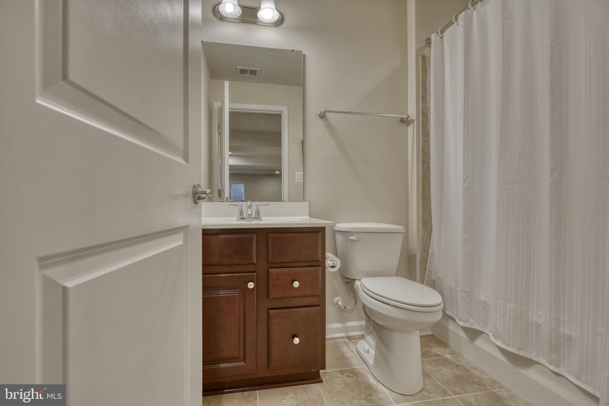 TAYLOR VILLAGE - Residential