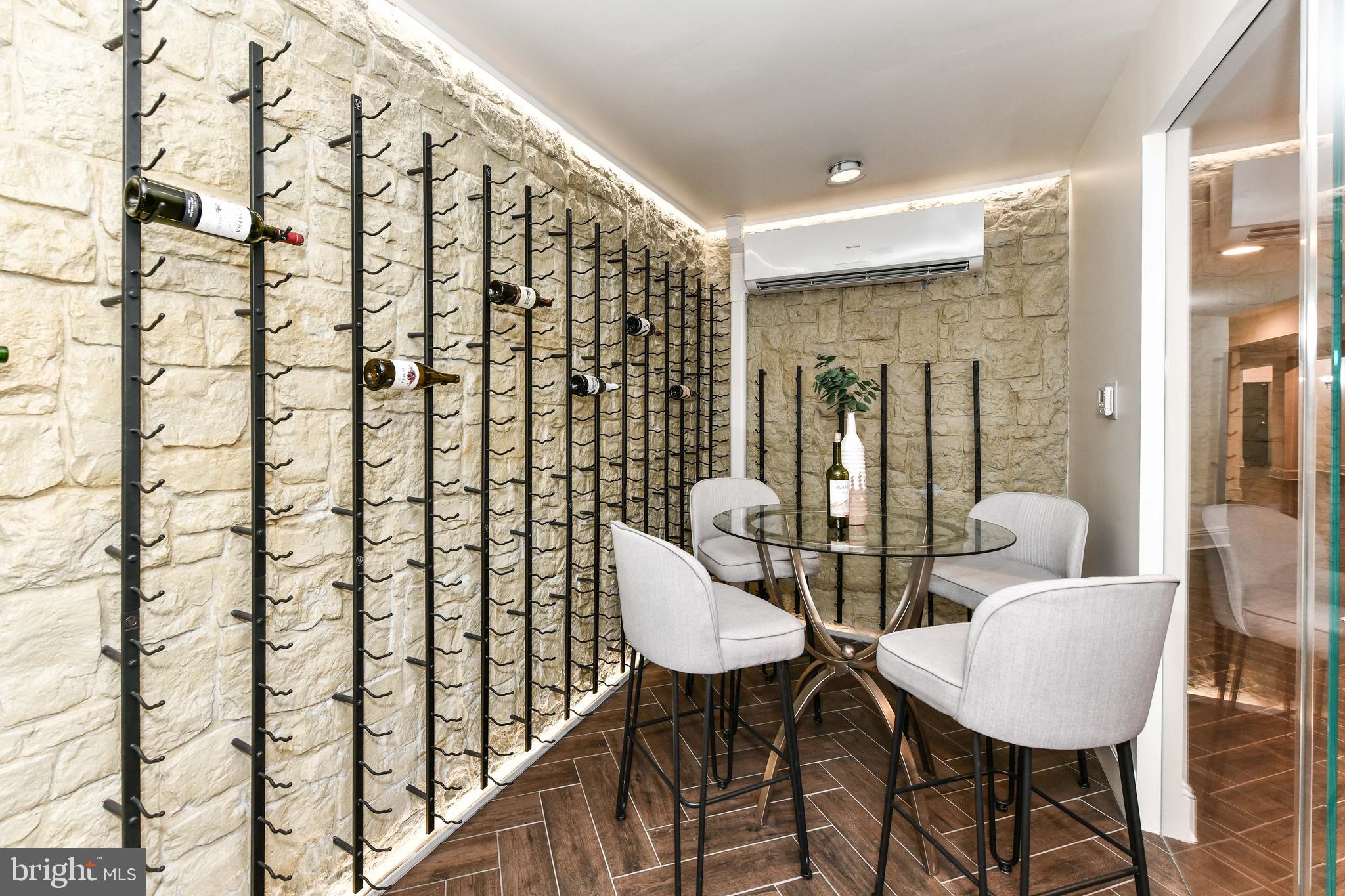 GOULDMAN ACRES - Residential