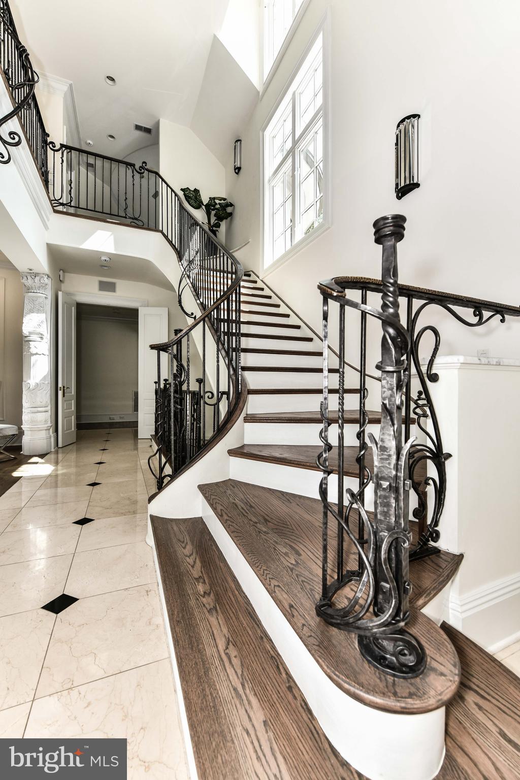 GOULDMAN ACRES - Residential