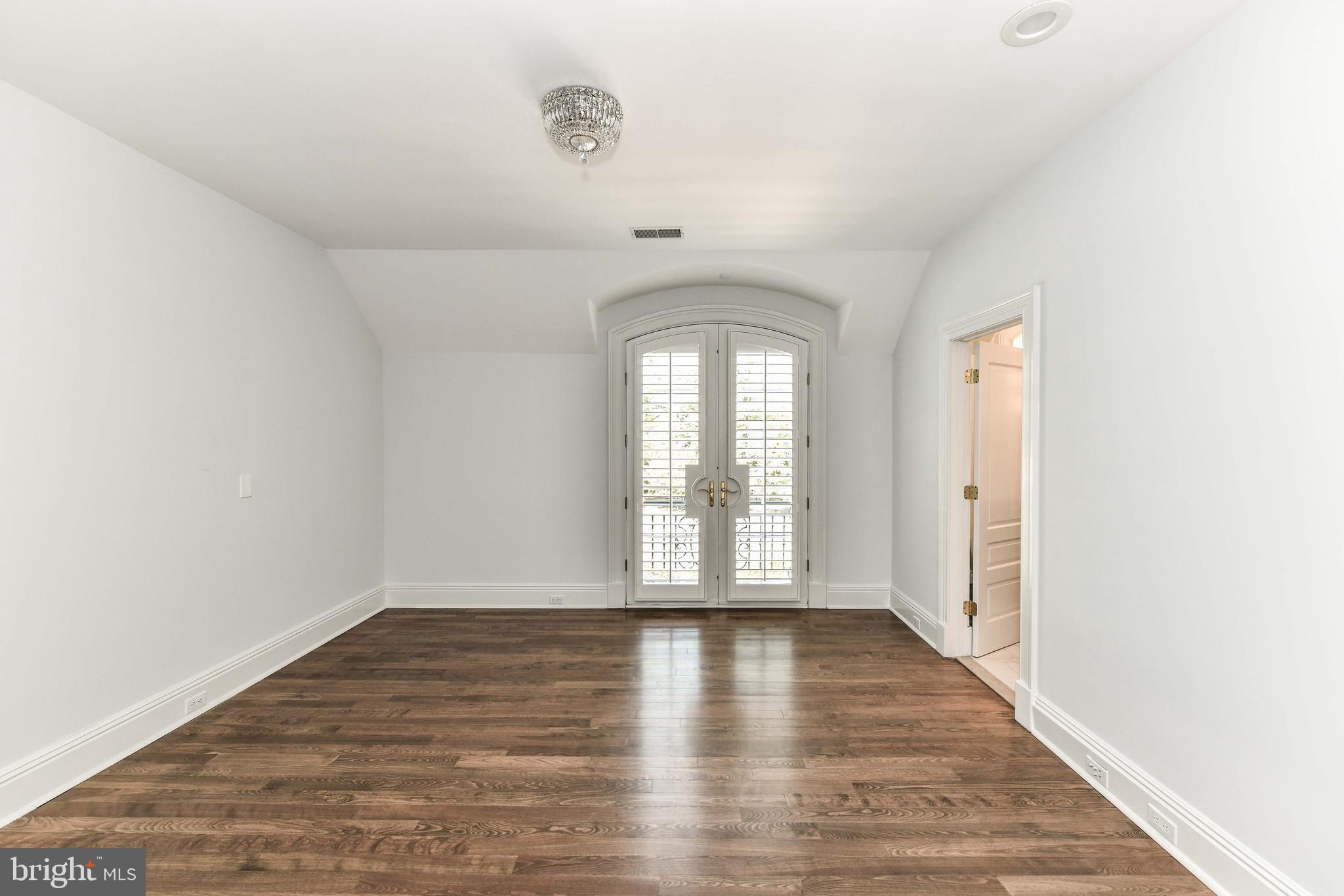 GOULDMAN ACRES - Residential