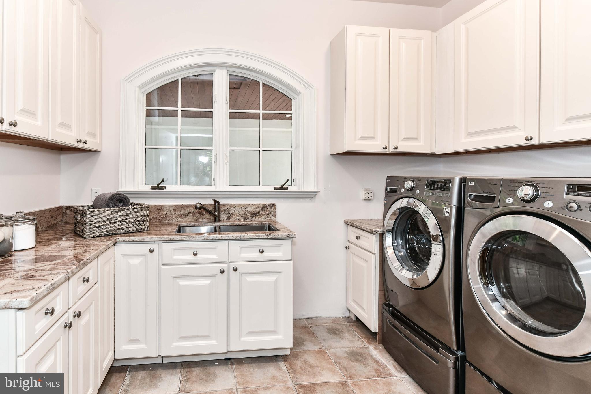 GOULDMAN ACRES - Residential