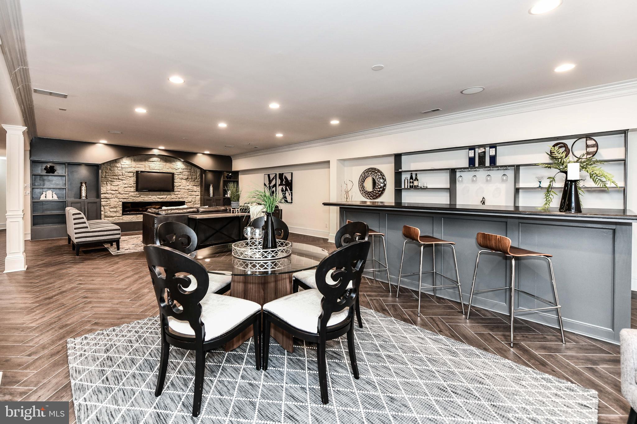 GOULDMAN ACRES - Residential