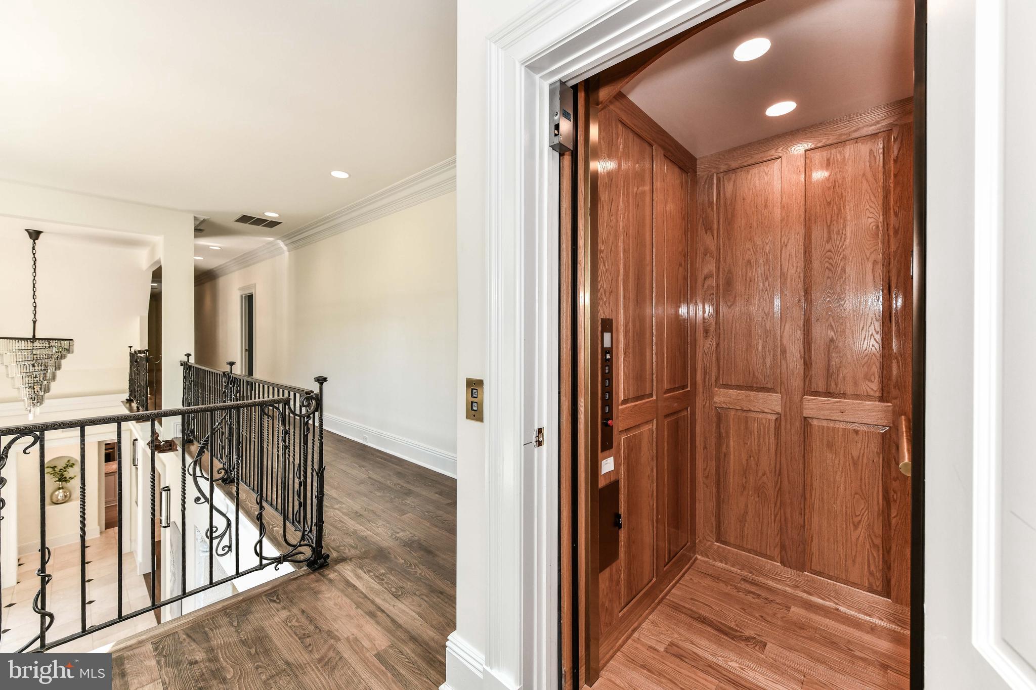 GOULDMAN ACRES - Residential