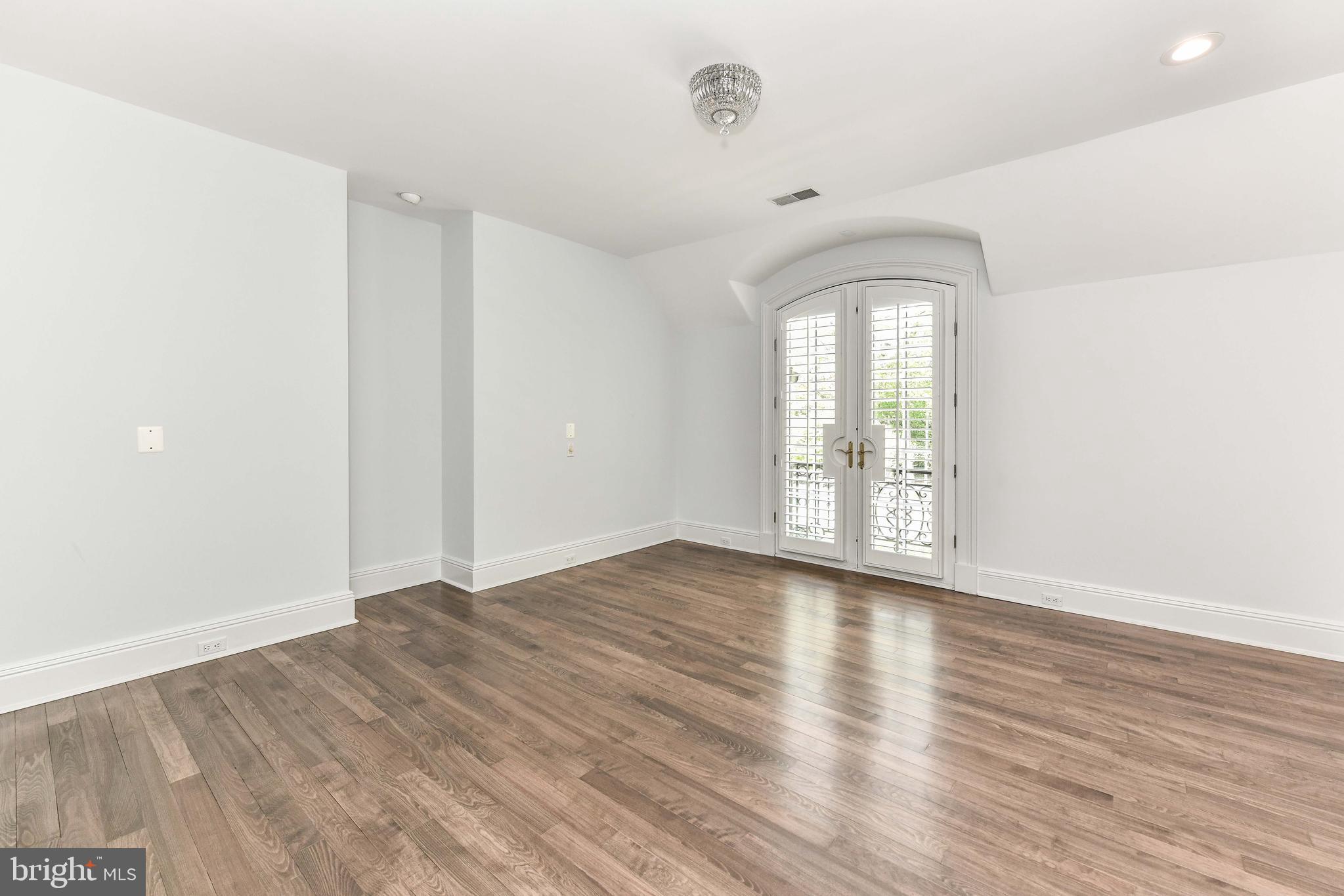 GOULDMAN ACRES - Residential