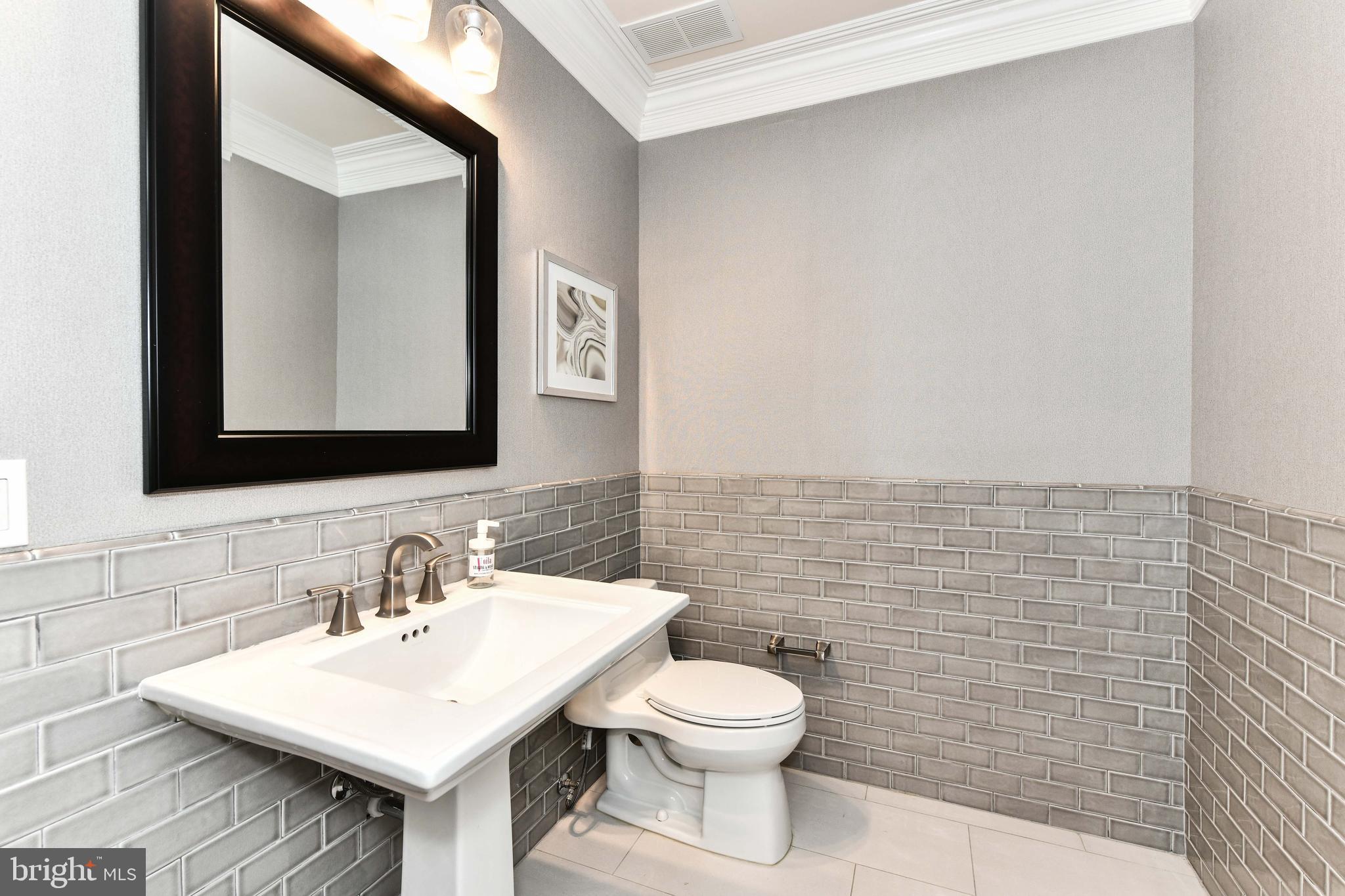 GOULDMAN ACRES - Residential