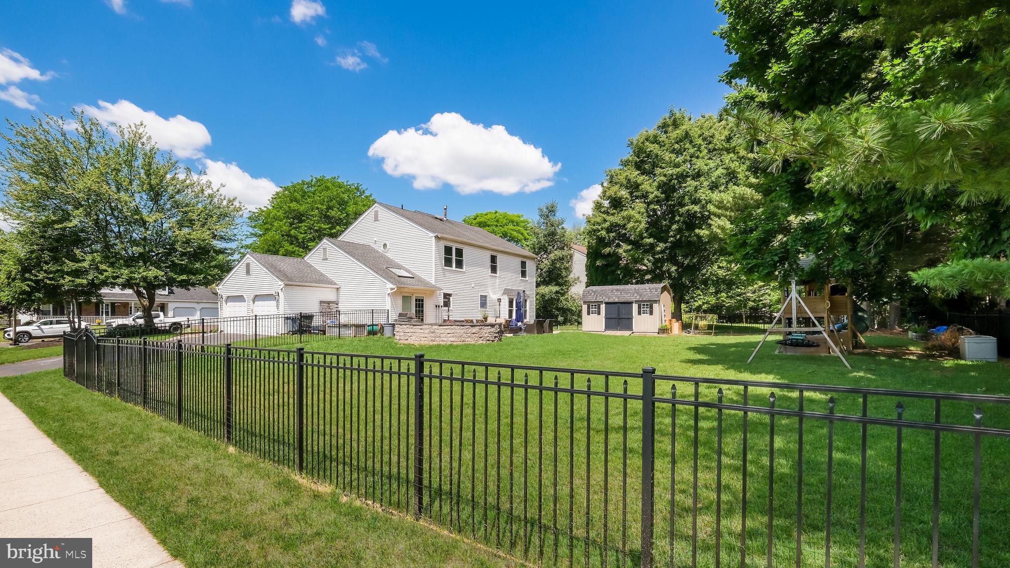 HIGHLAND GATE - Residential