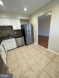 GLEN ORA - PLAT 9 - Residential Lease