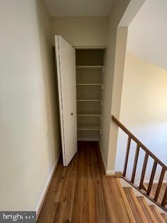 GLEN ORA - PLAT 9 - Residential Lease