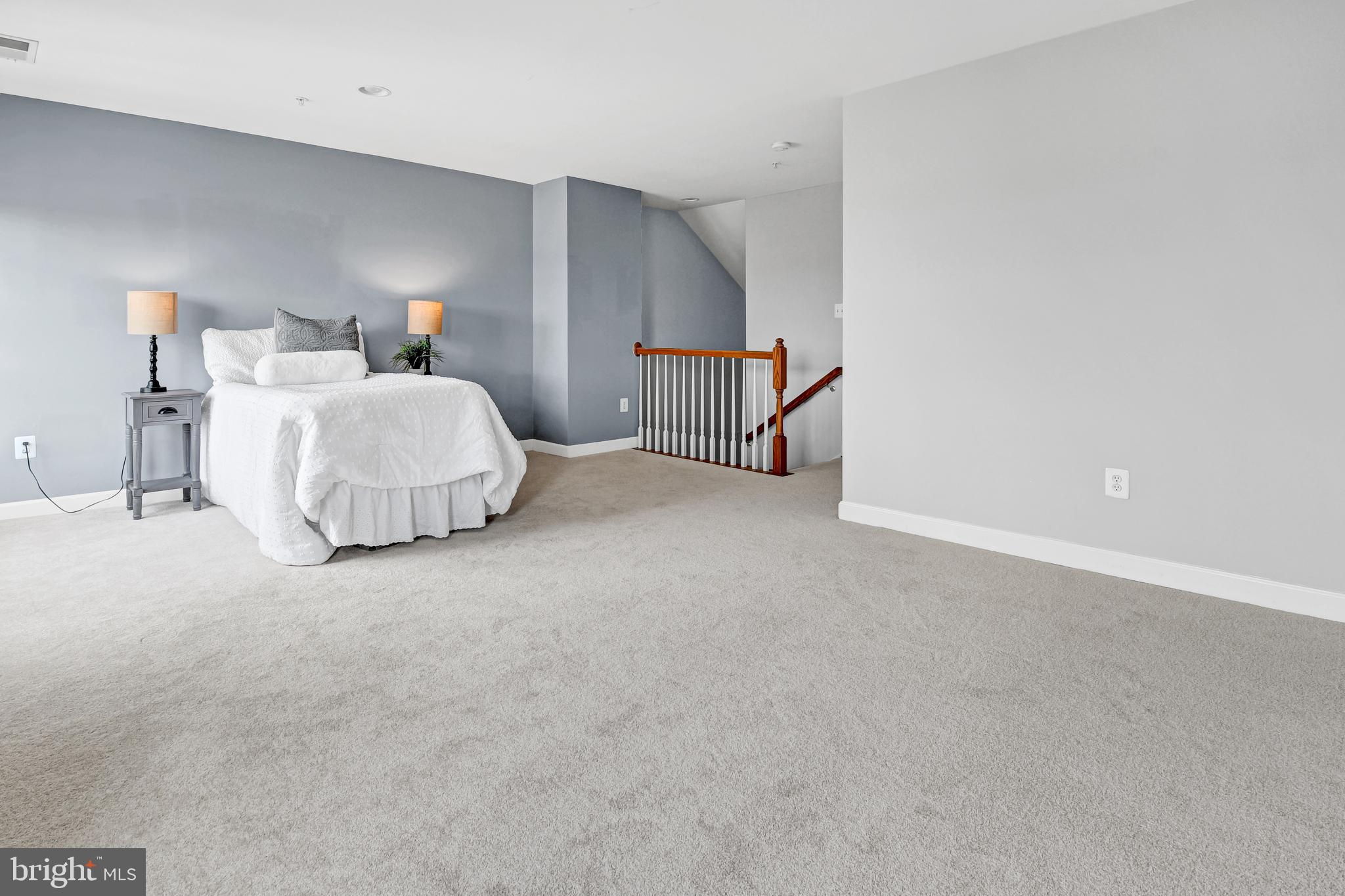 VILLAGES OF URBANA - Residential