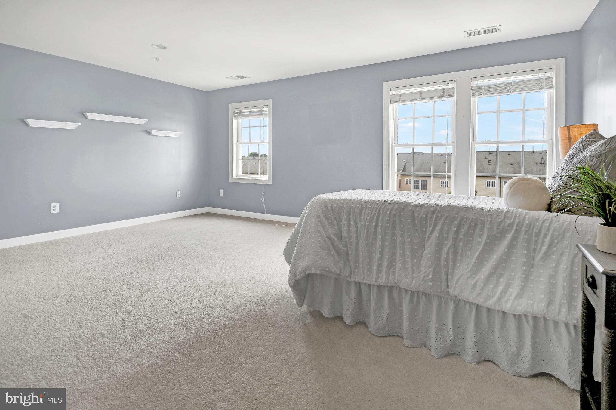 VILLAGES OF URBANA - Residential