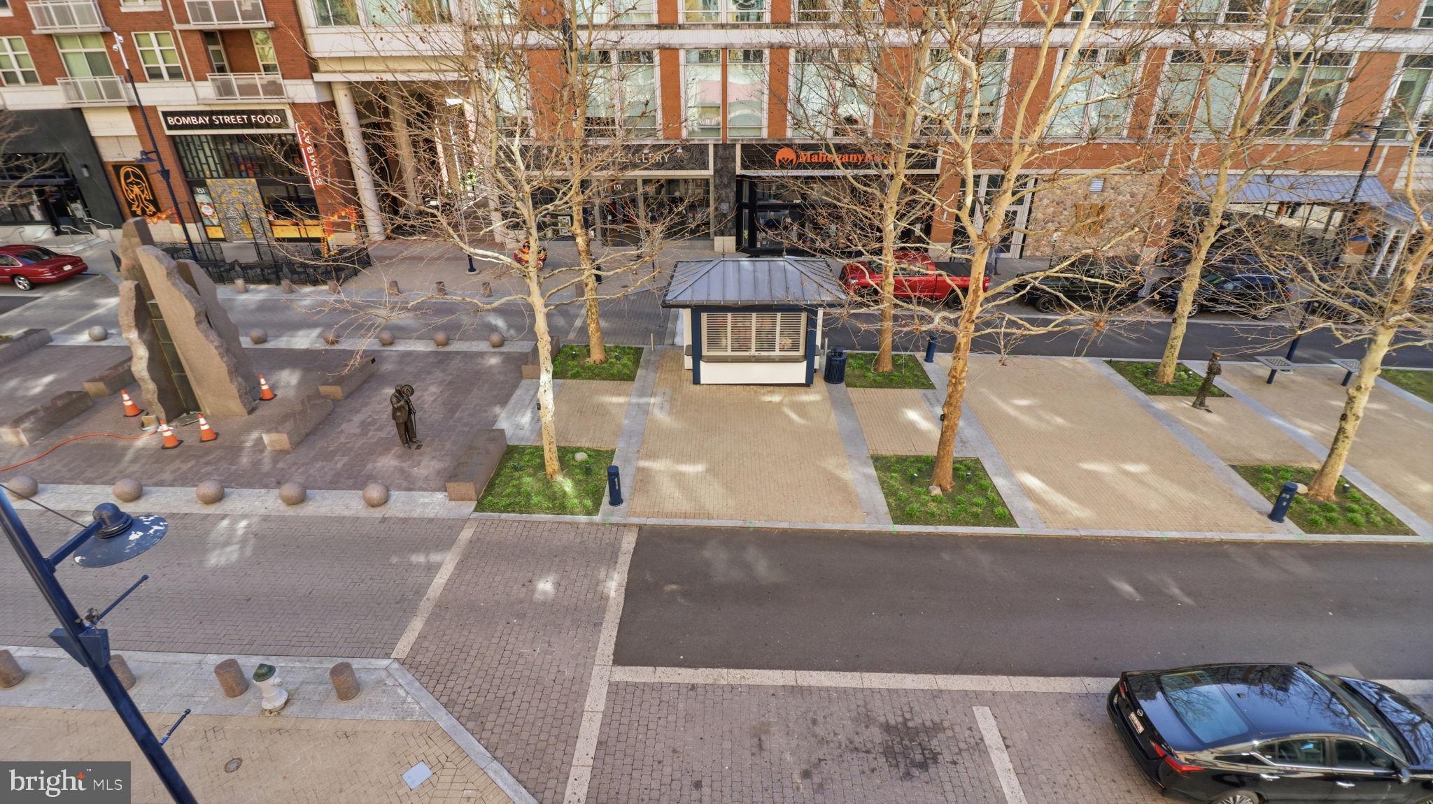 ONE NATIONAL HARBOR CONDOMINIUM - Residential