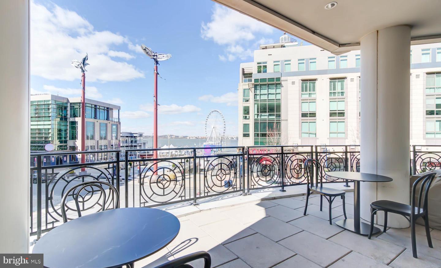 ONE NATIONAL HARBOR CONDOMINIUM - Residential