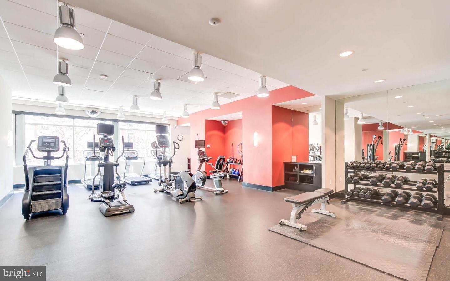 ONE NATIONAL HARBOR CONDOMINIUM - Residential