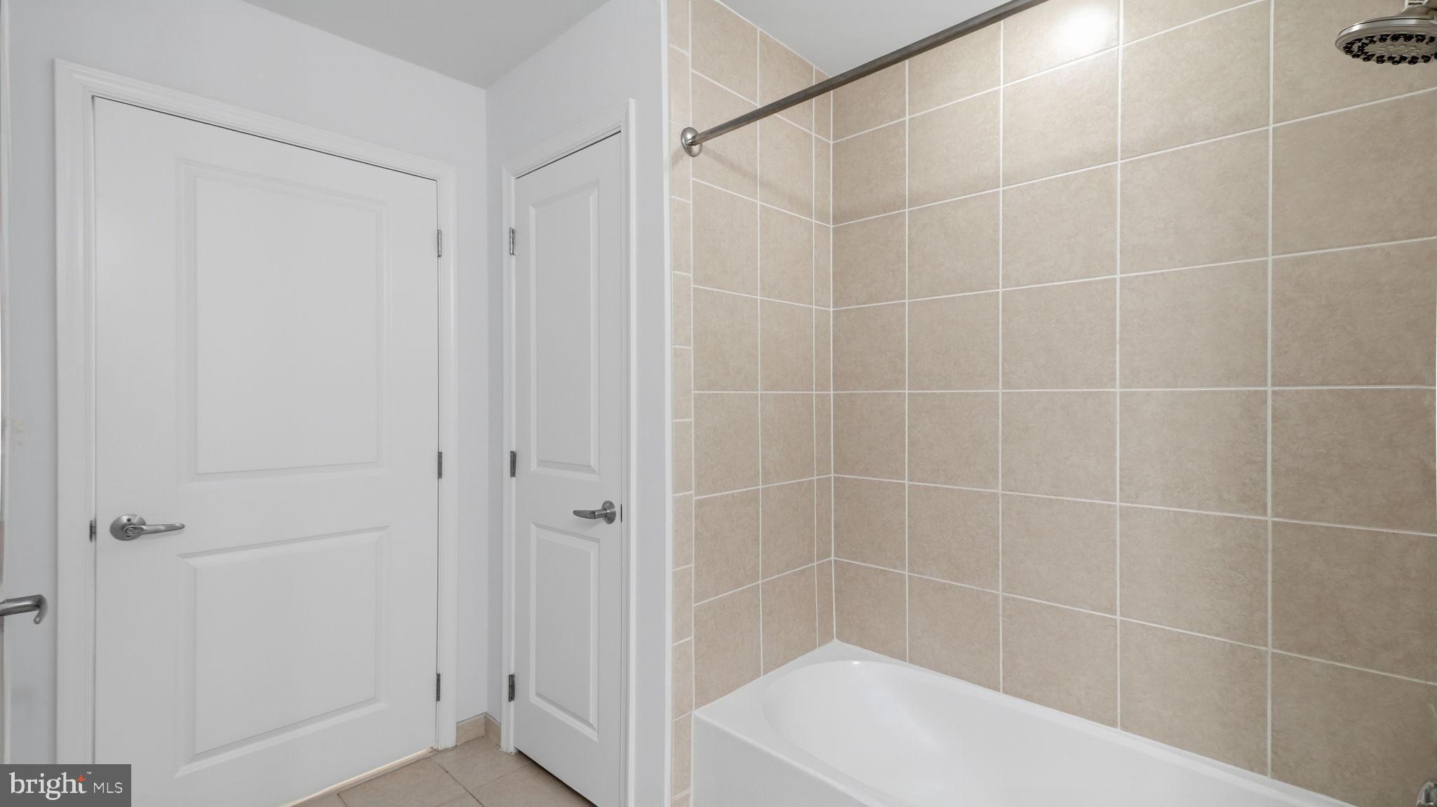 ONE NATIONAL HARBOR CONDOMINIUM - Residential