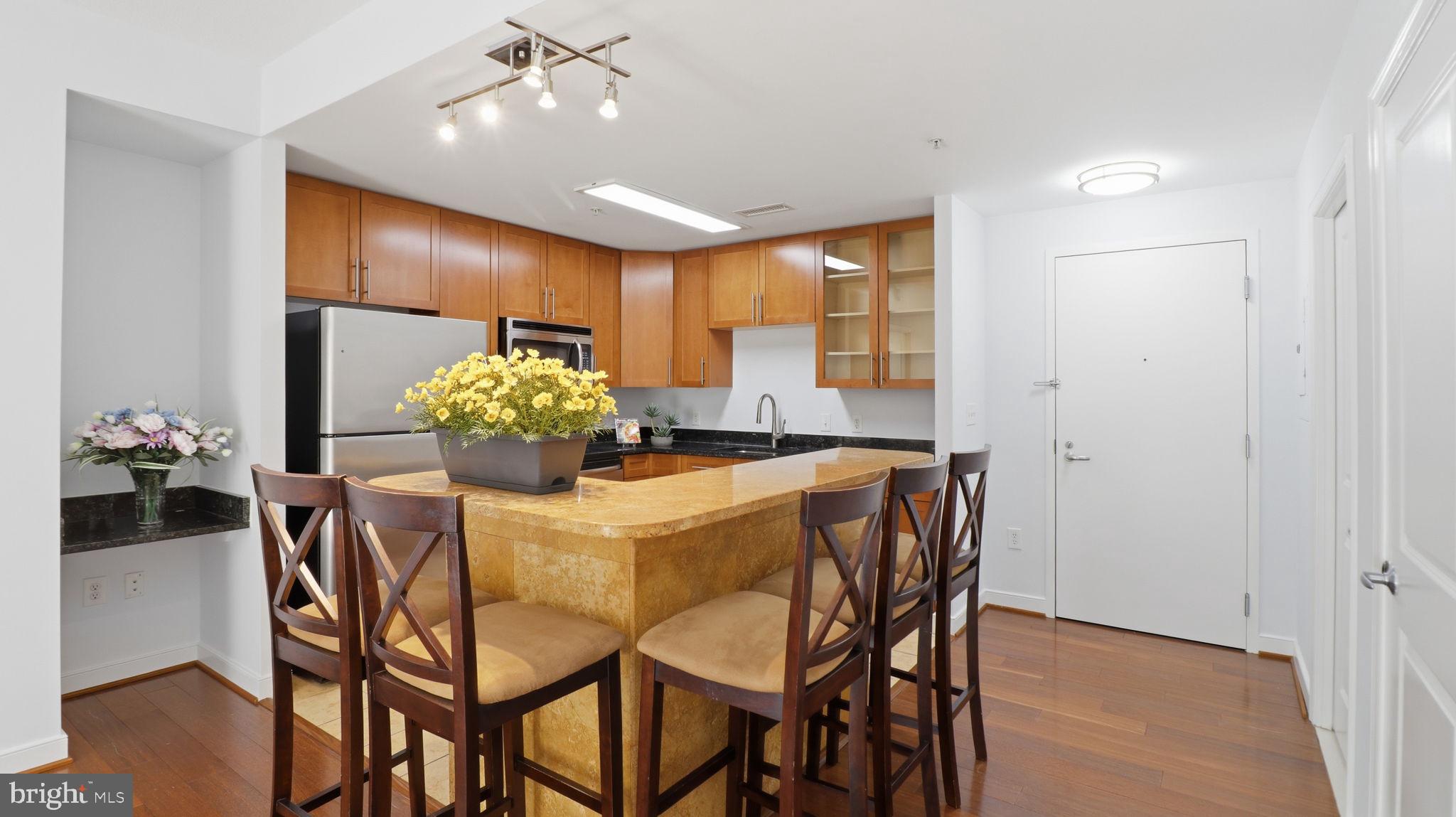 ONE NATIONAL HARBOR CONDOMINIUM - Residential