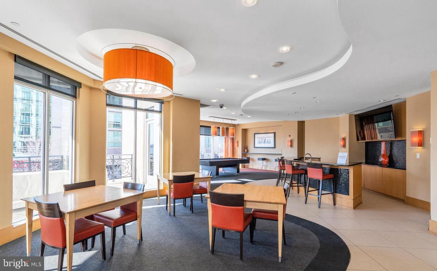 ONE NATIONAL HARBOR CONDOMINIUM - Residential