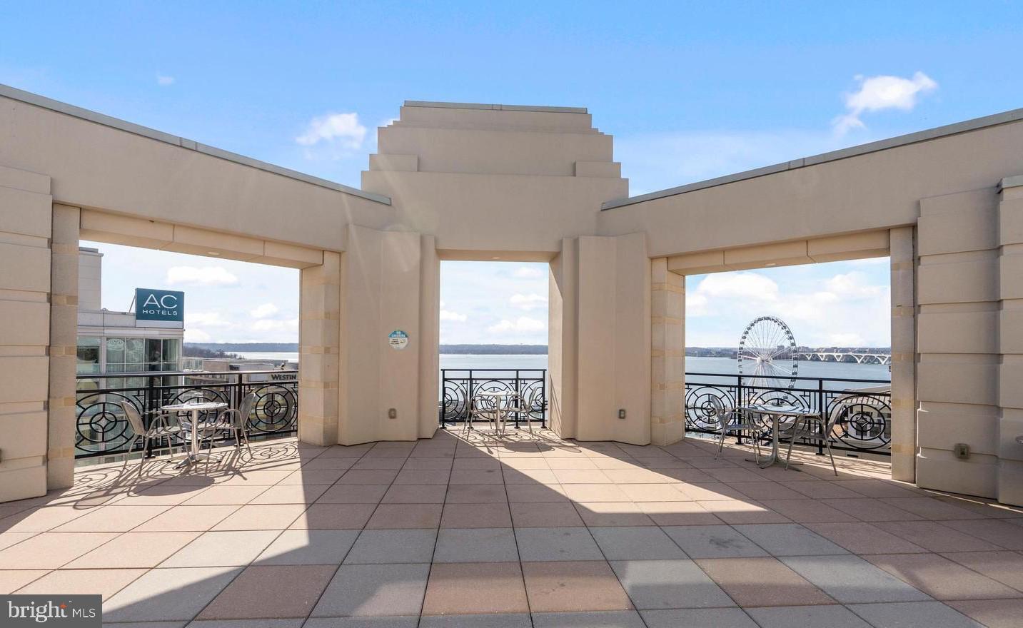 ONE NATIONAL HARBOR CONDOMINIUM - Residential