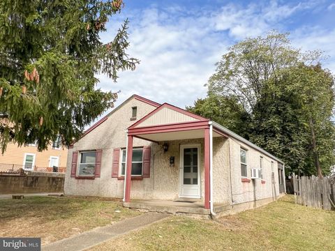 Photo of 7 May Avenue, NEW CASTLE, DE 19720 (MLS # DENC2091460)