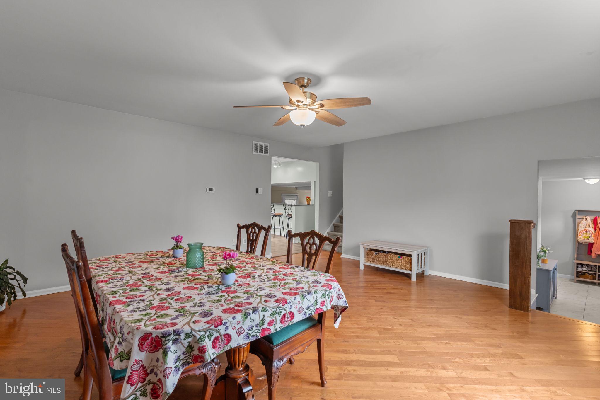 HOLLANDALE - Residential