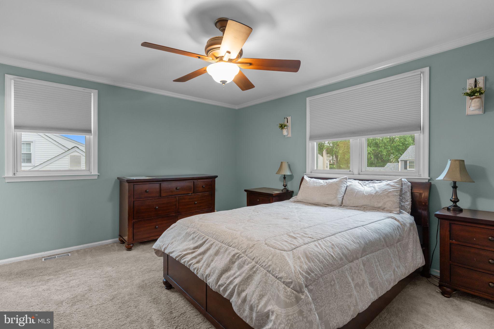 HOLLANDALE - Residential