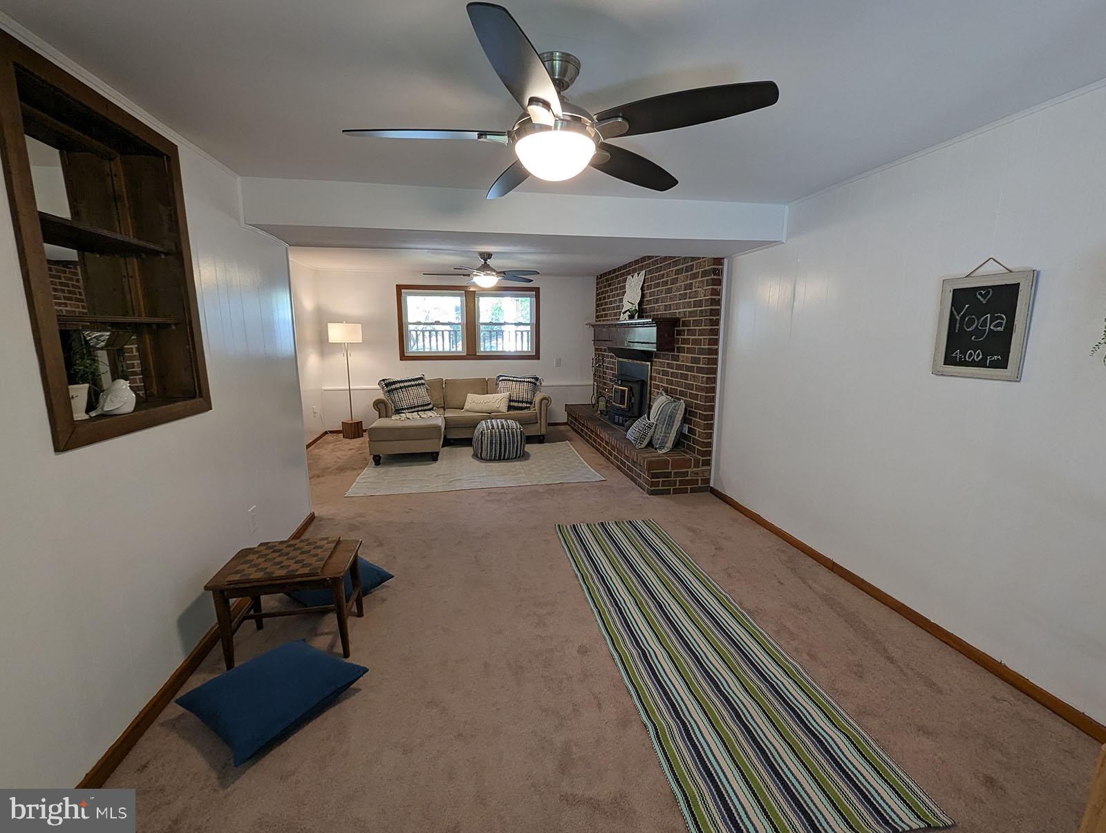 PROVINCES - Residential Lease