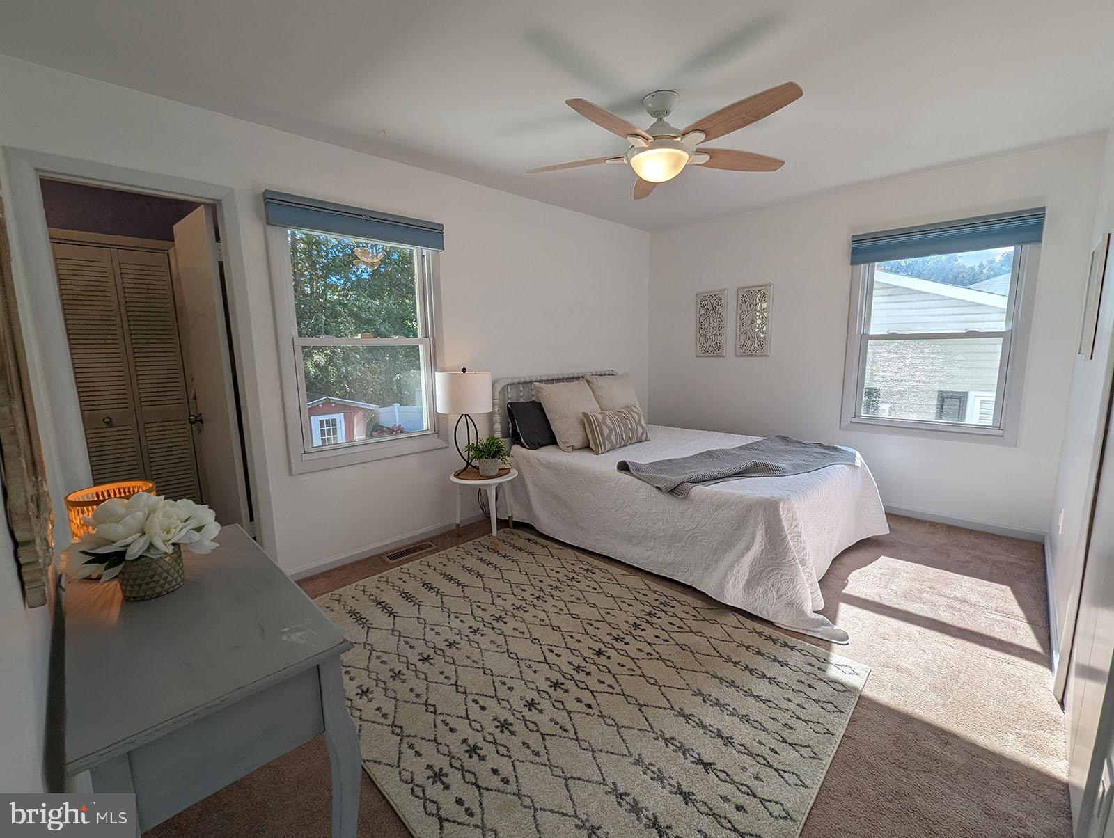 PROVINCES - Residential Lease