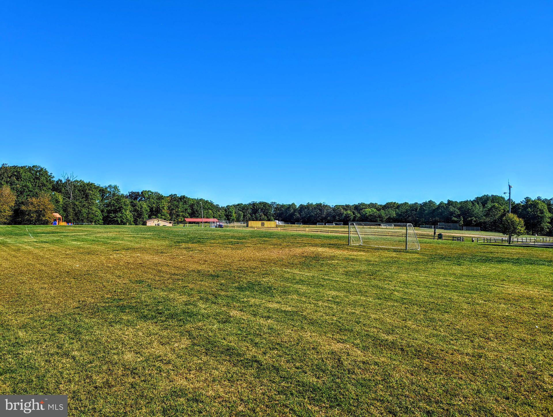 PROVINCES - Residential Lease