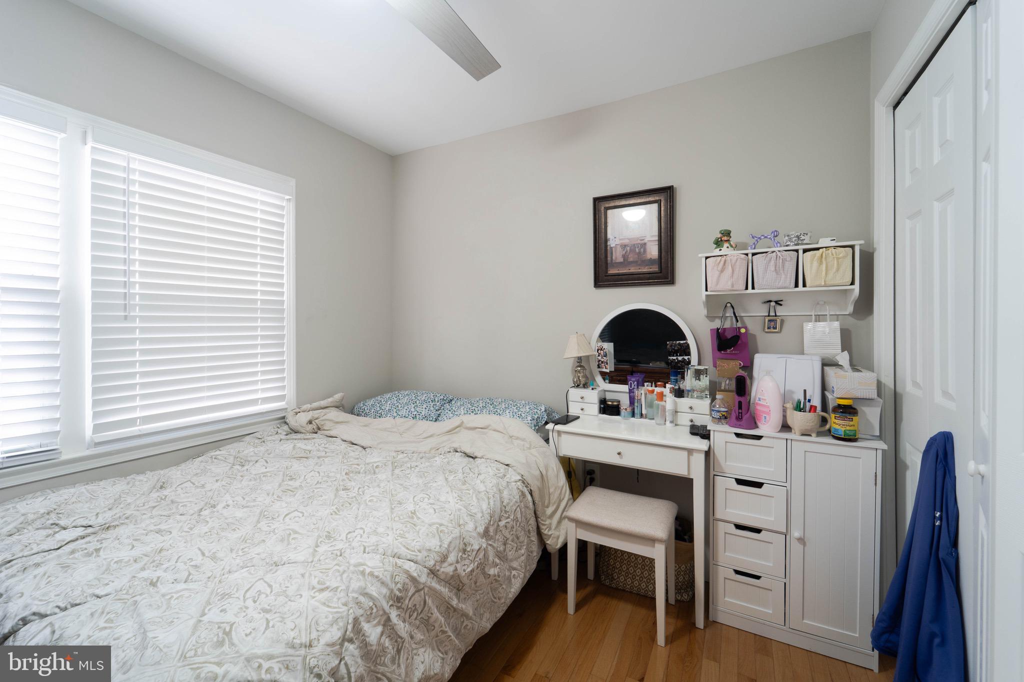 ROYAL COURT - Residential Lease