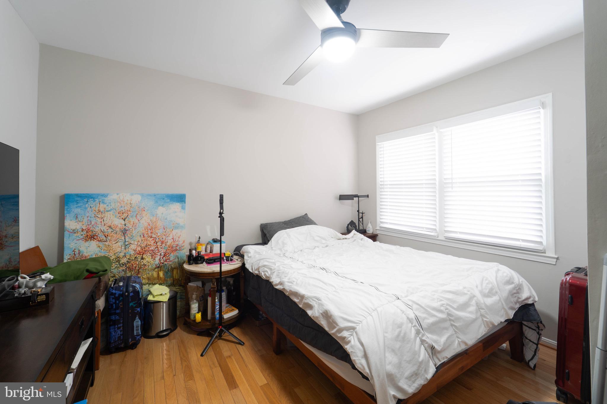 ROYAL COURT - Residential Lease