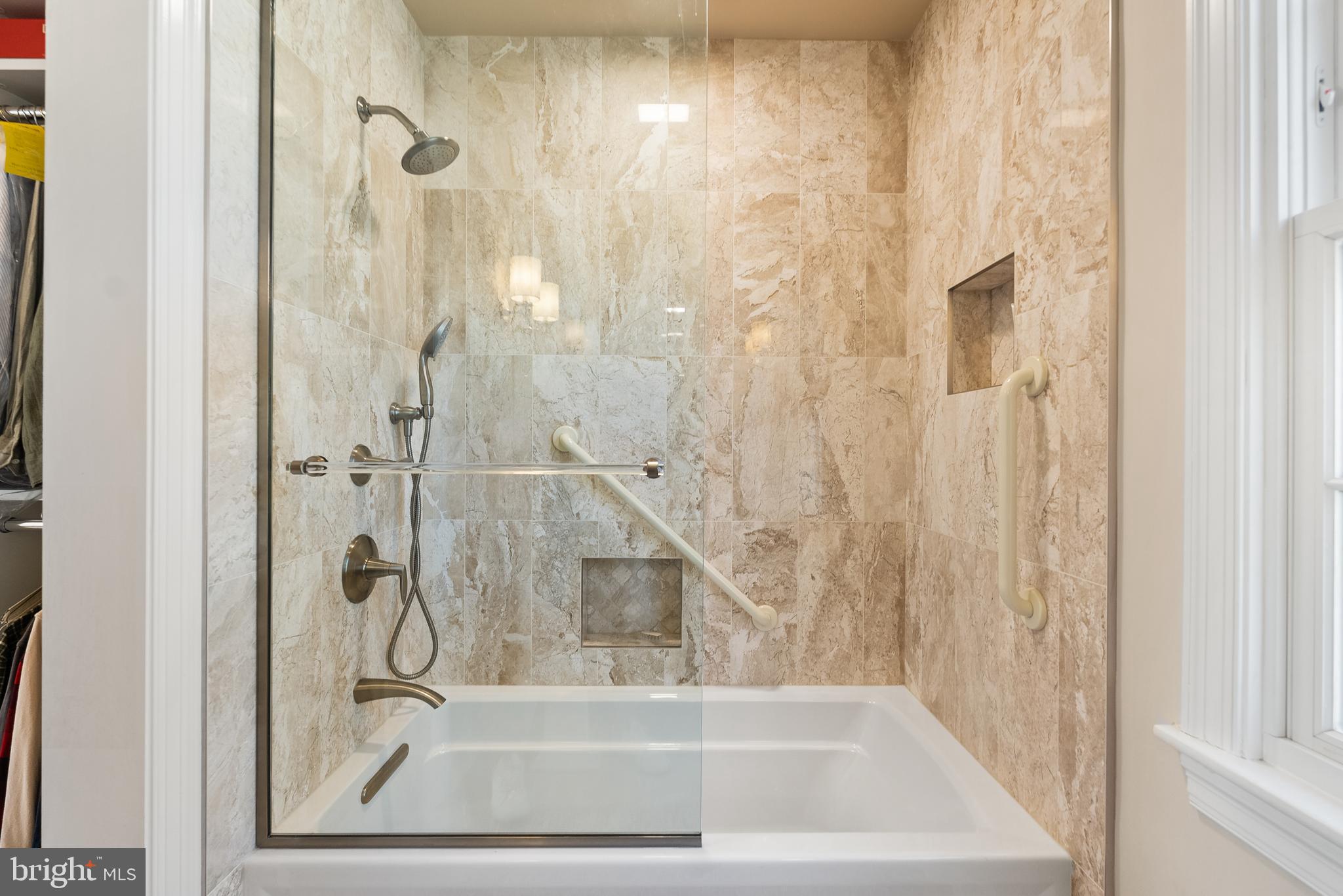 BROOKDALE - Residential