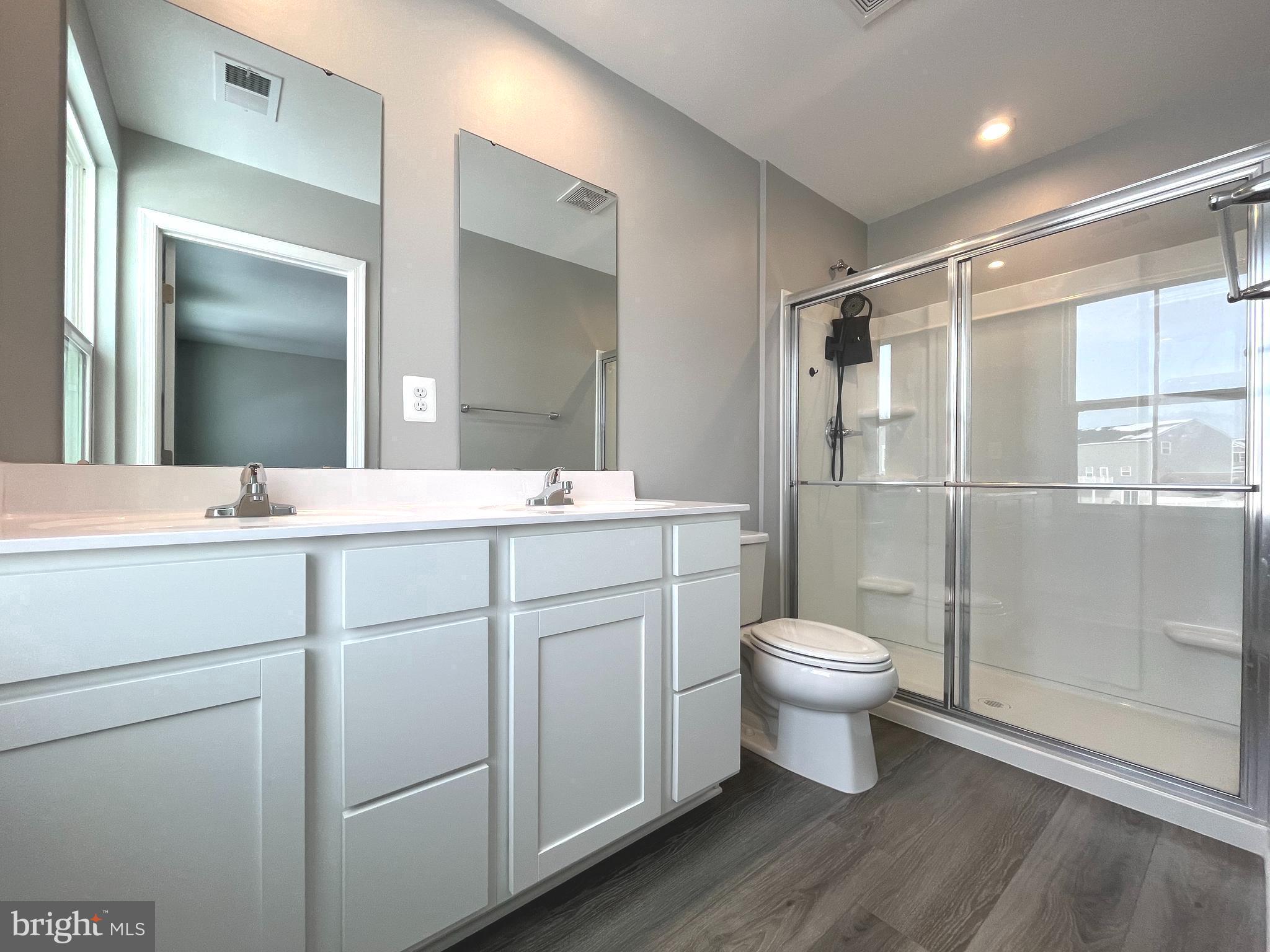 SOUTH BROOK - Residential