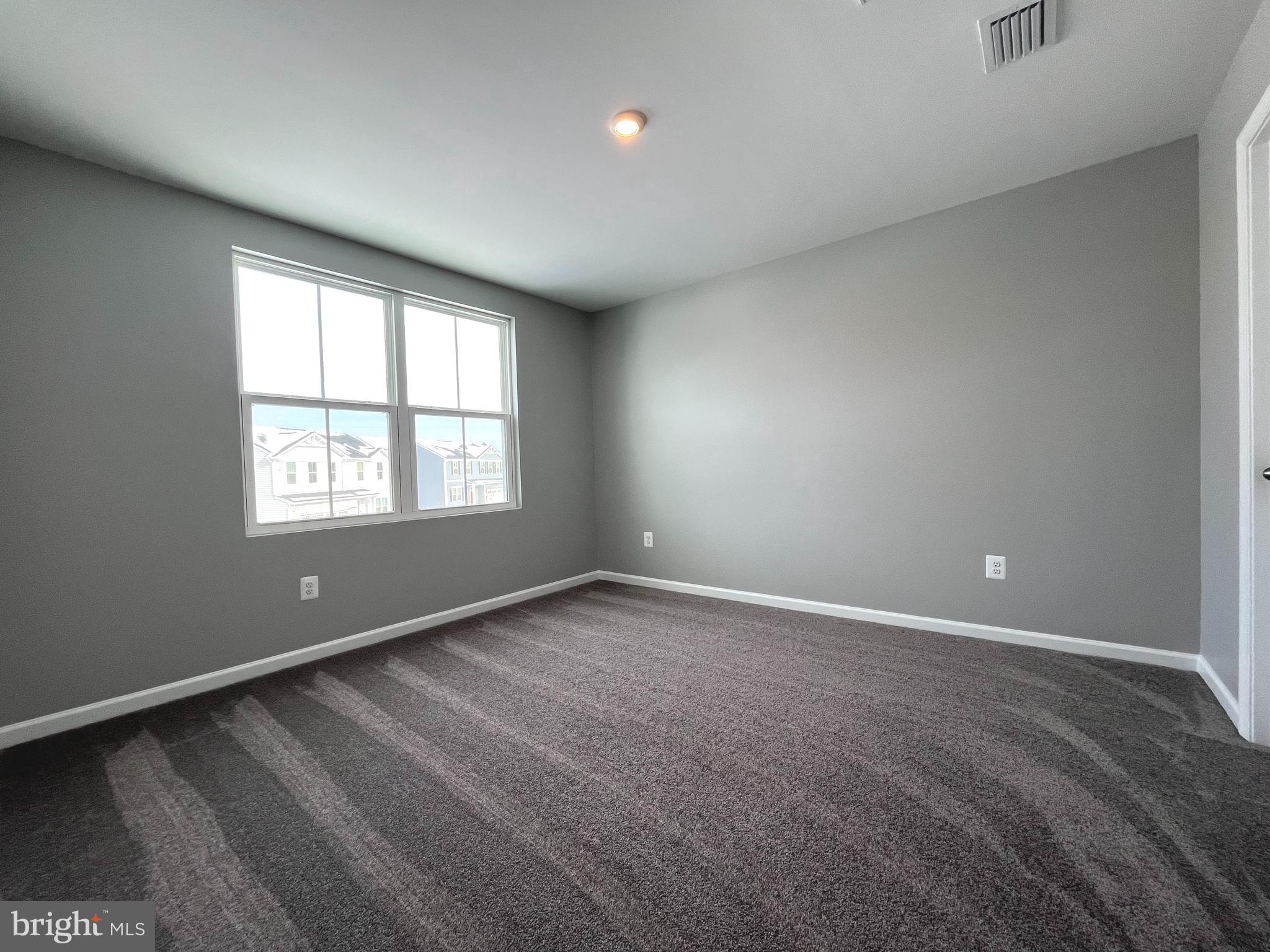 SOUTH BROOK - Residential