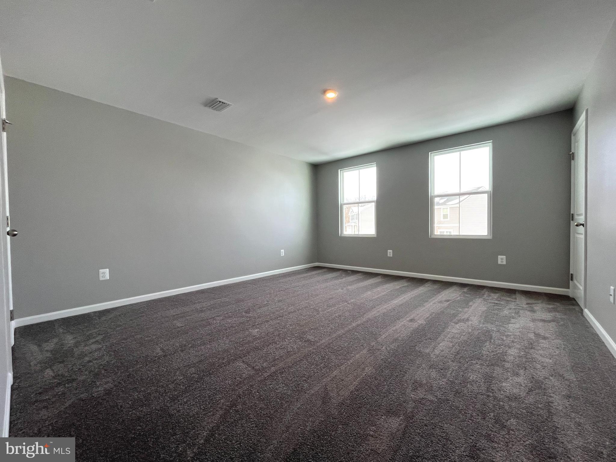 SOUTH BROOK - Residential