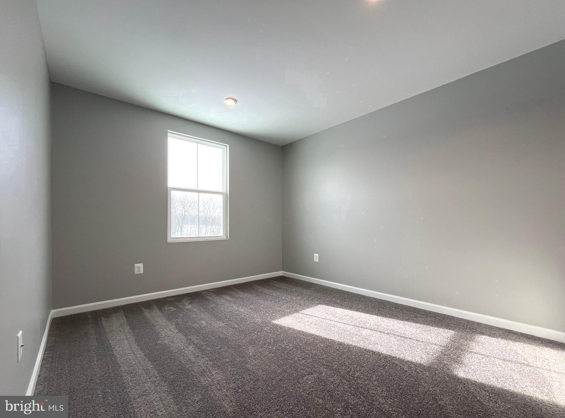 SOUTH BROOK - Residential