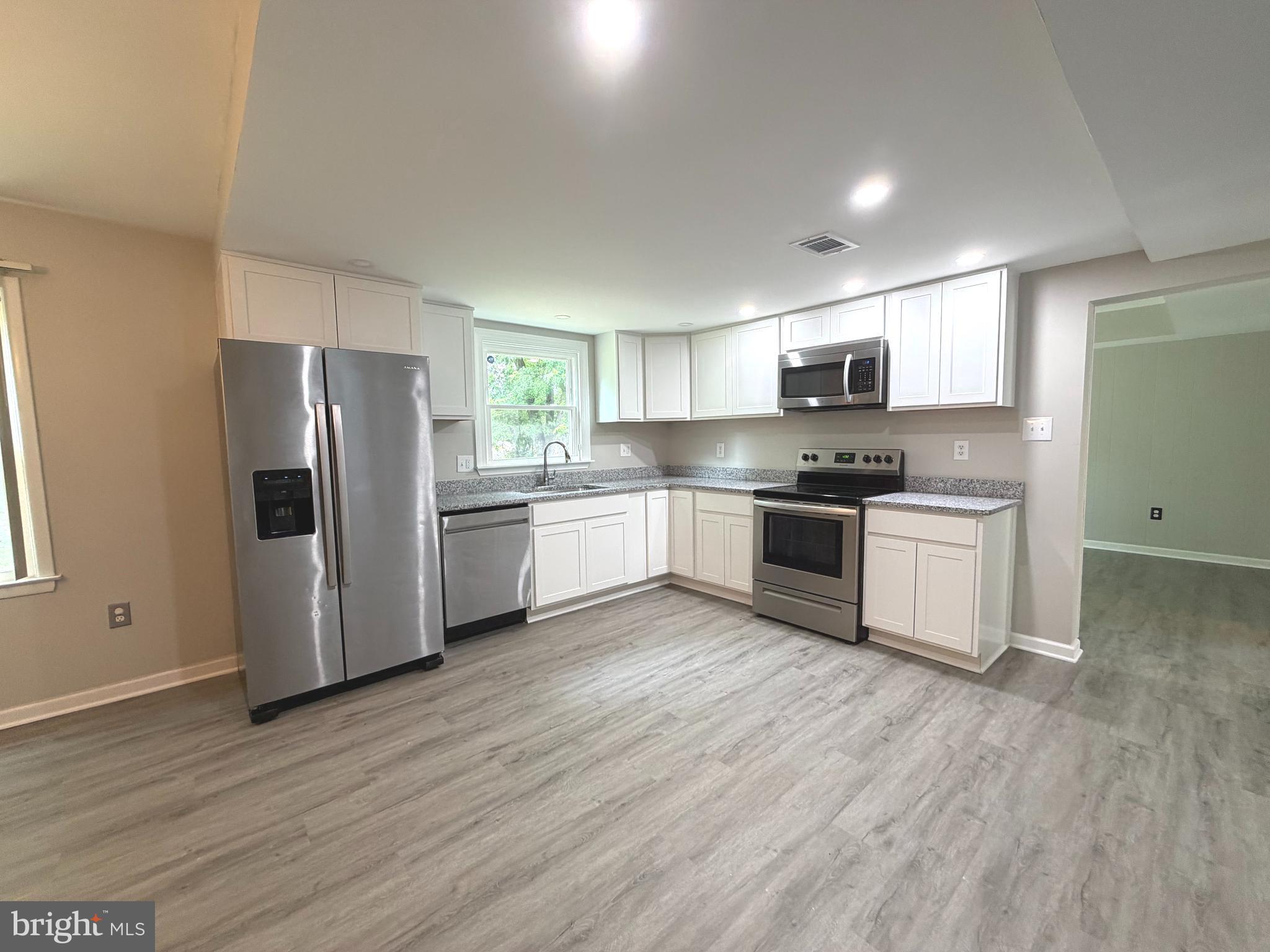2063 RED SPRUCE COURT