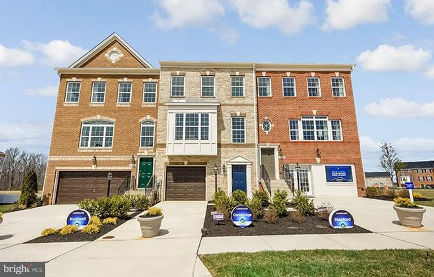 Last chance to OWN this model and move-in before the Holidays! This Urban Contemporary floor plan includes an Open foyer that leads to the finished rec room with half bath. Upstairs you will see a Gorgeous Kitchen w/ ample eating space which sits off the dining room area & connects to the expansive great room. Lavish 3rd floor has stunning owner s bdrm w/ walk-in closet & laundry area. *MUST SEE*